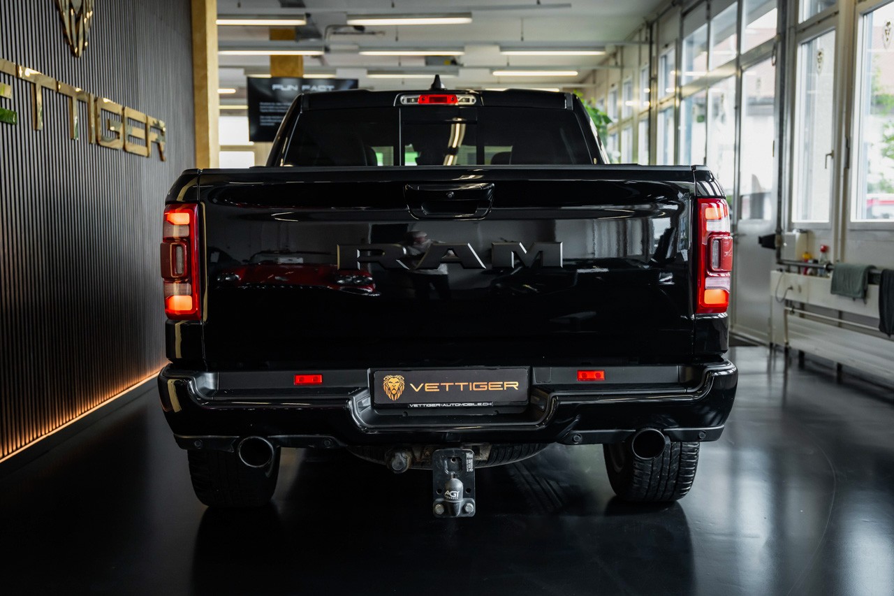 DODGE Ram 1500 5.7l V8 HEMI 4x4 Crew Cab Limited-image-4