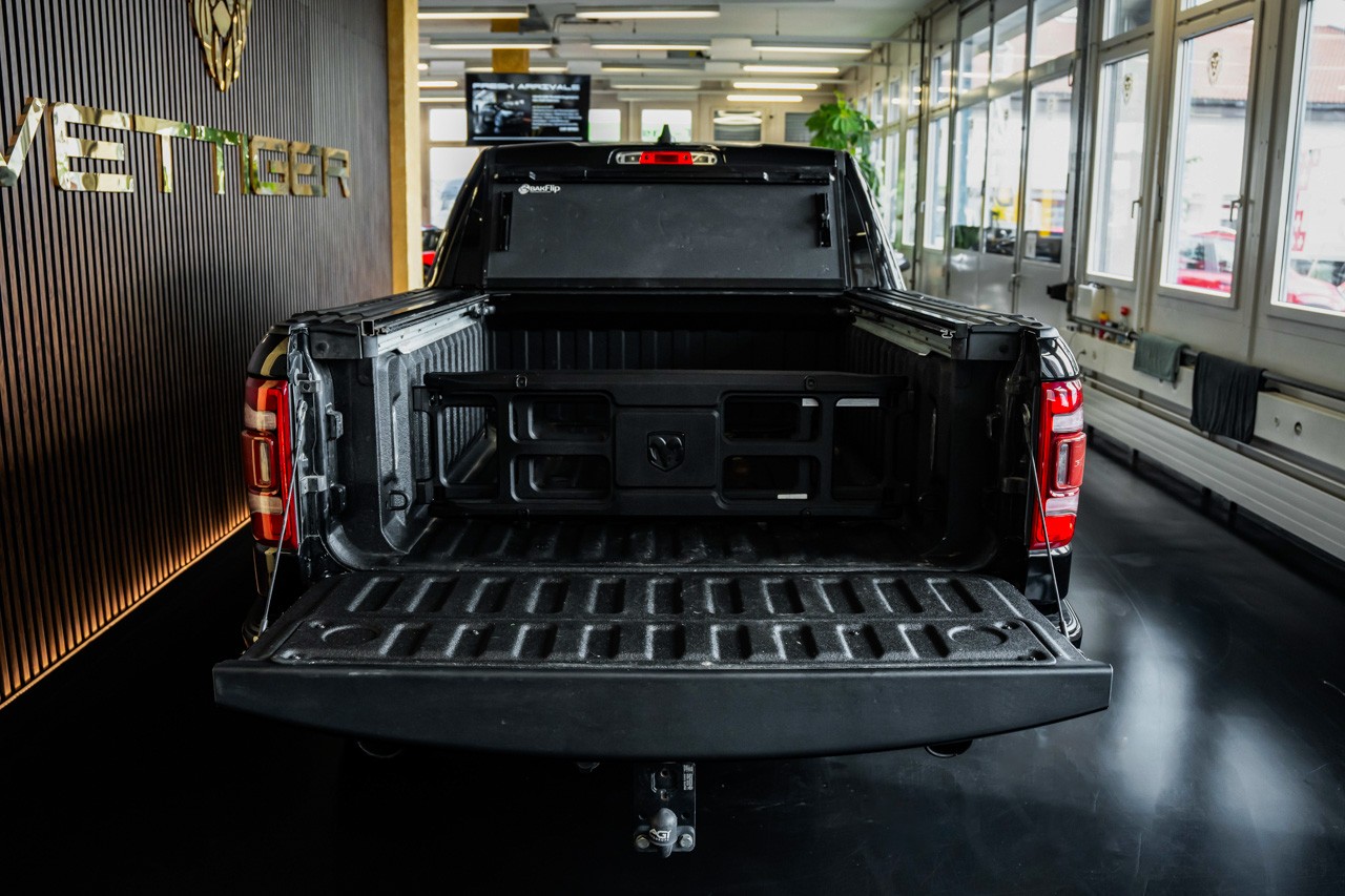 DODGE Ram 1500 5.7l V8 HEMI 4x4 Crew Cab Limited-image-5