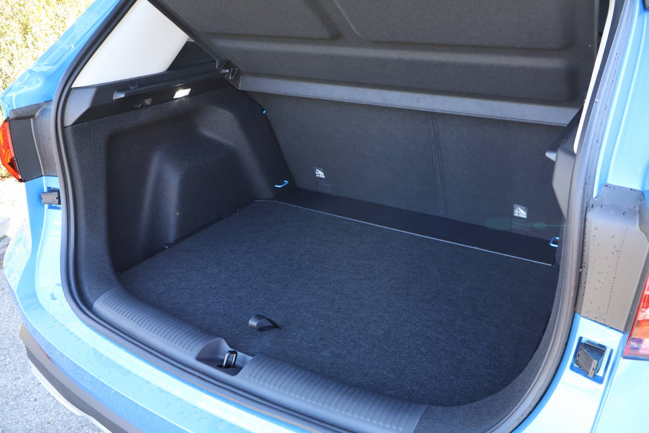 MG ZS 1.5 Hybrid+ Luxury-image-14