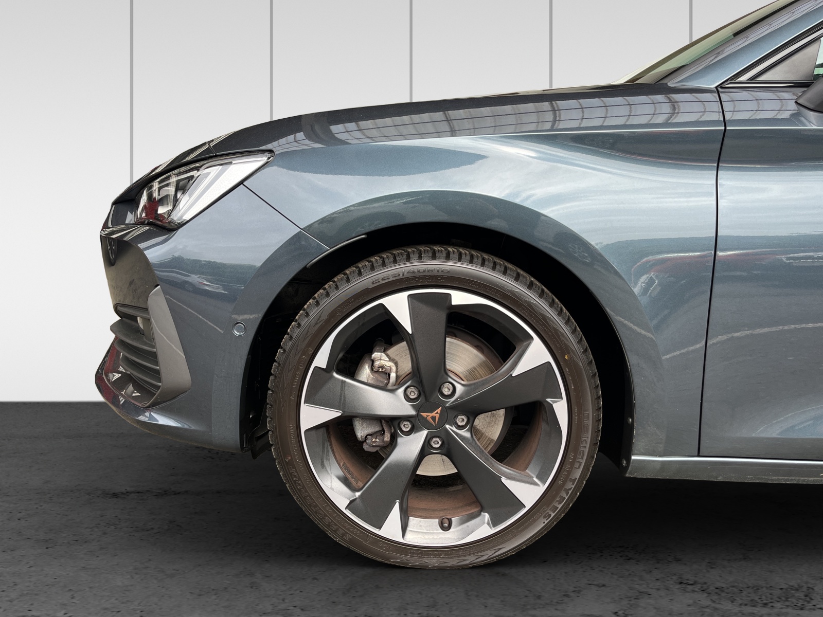 CUPRA LEON 1.5 TSI DSG-image-12