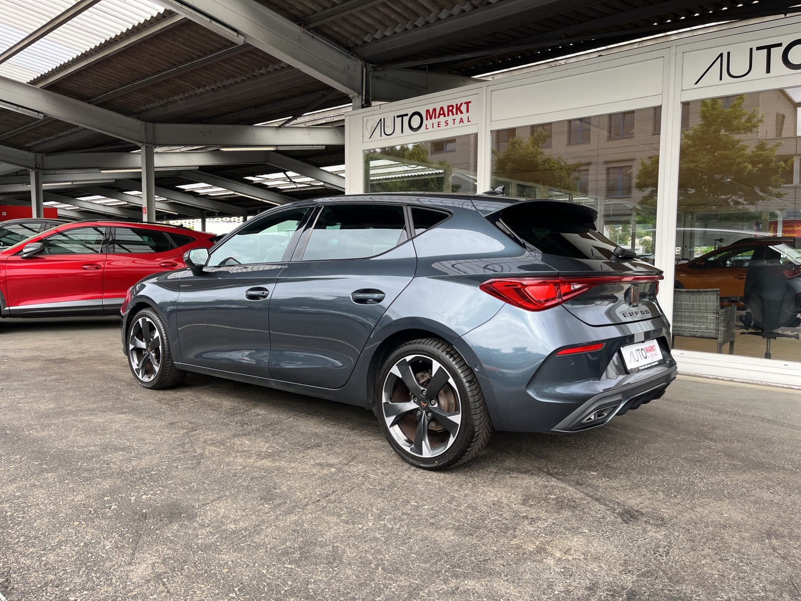 CUPRA LEON 1.5 TSI DSG-showroom-element-2