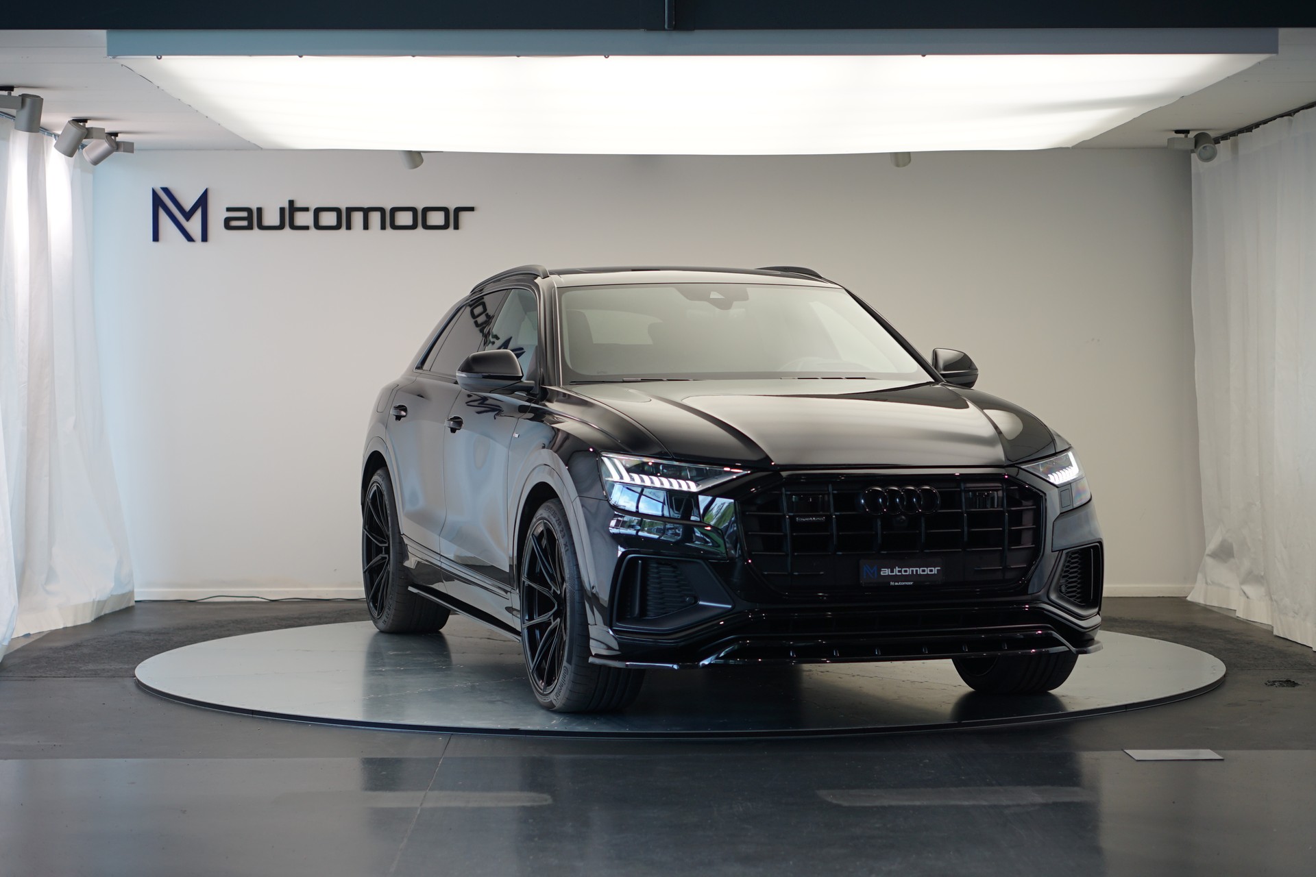 AUDI Q8 50 TDI quattro tiptronic *Maxton Kit* *Forged Alufelgen*-showroom-element-2