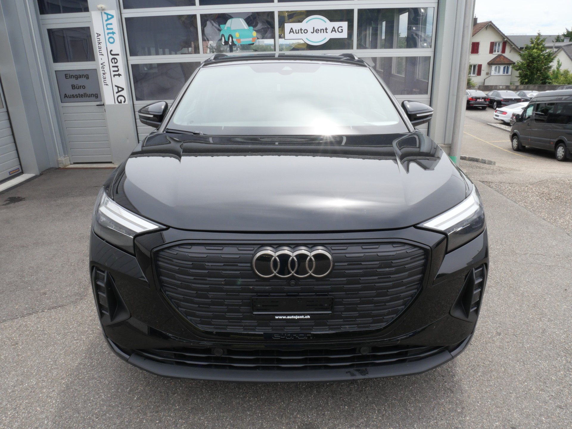 AUDI Q4 e-tron 55 quattro *CH-Auslieferung, 10 J. Gratisservice*-showroom-element-3