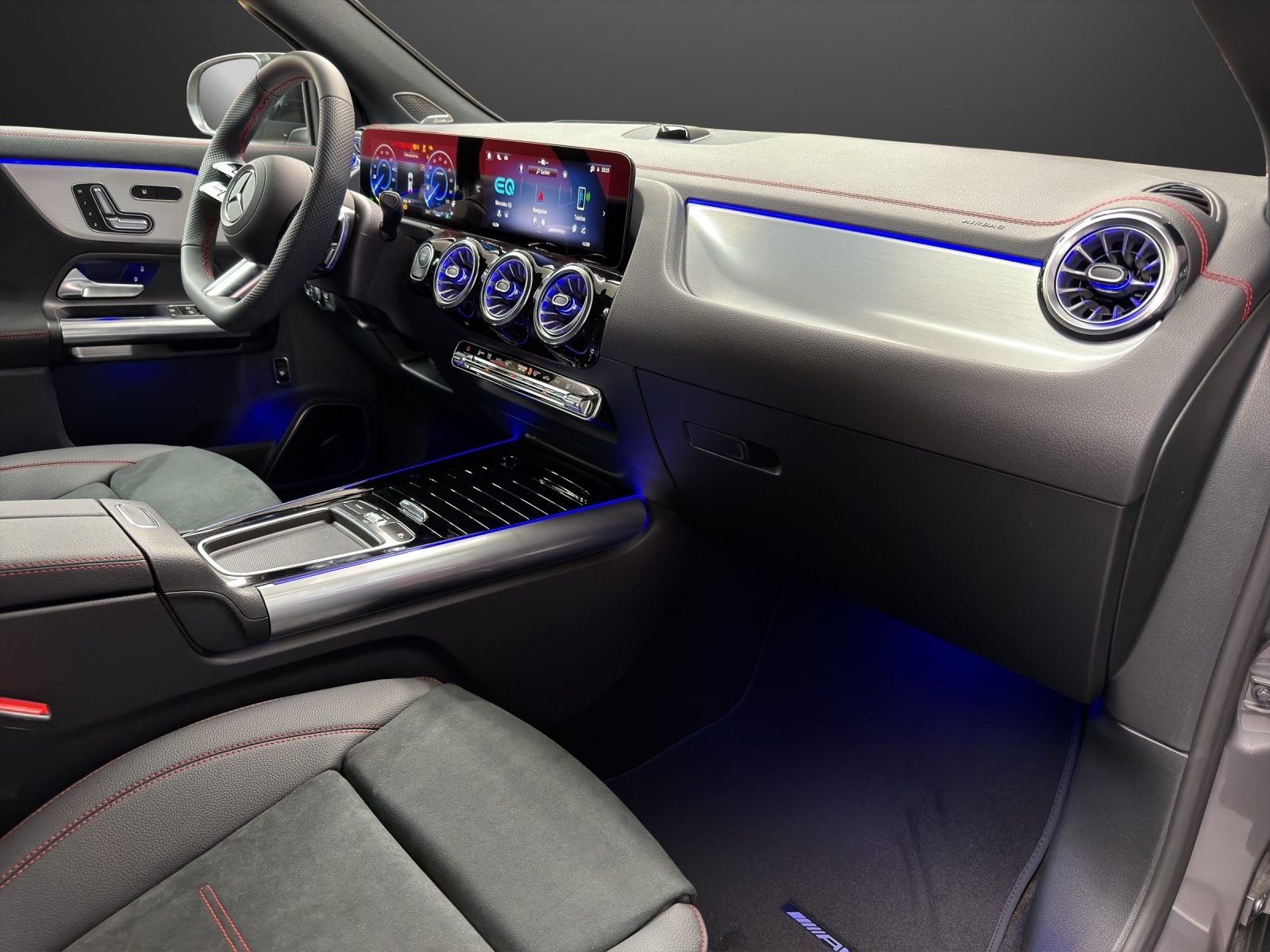 MERCEDES-BENZ EQA 350 4MATIC "Excellence Edition"-image-8