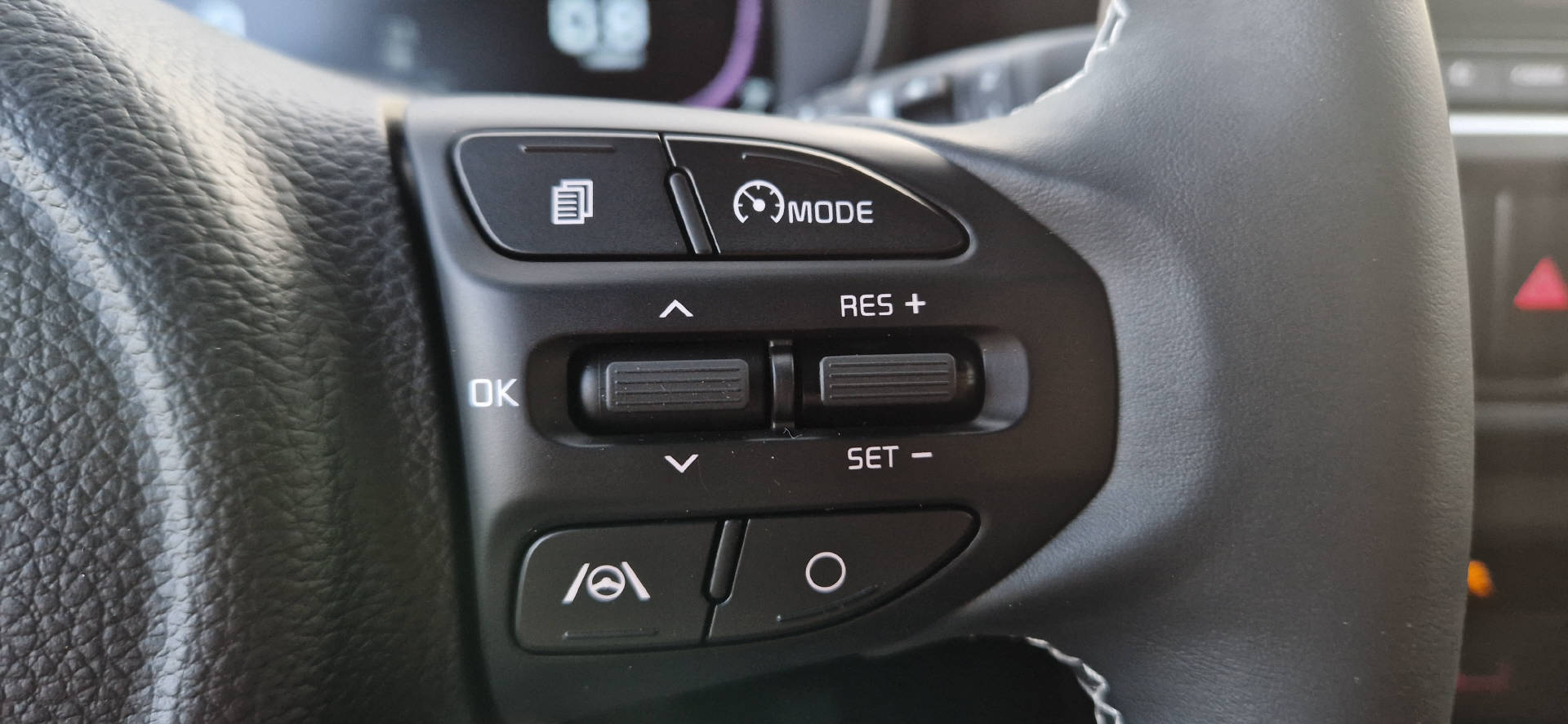 KIA Picanto 1.0 GDi Power - AMT-image-12