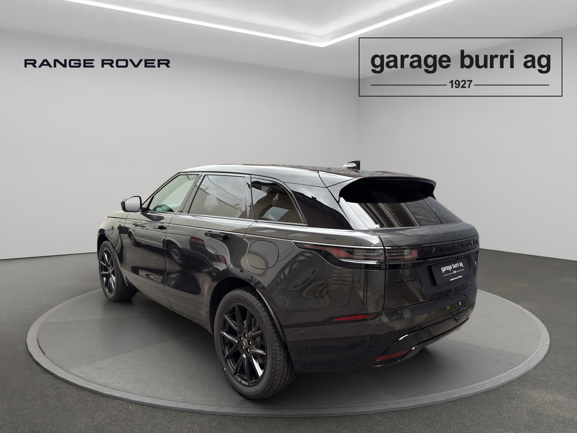 LAND ROVER Range Rover Velar 2.0 P400e Belgravia Edition-showroom-element-1