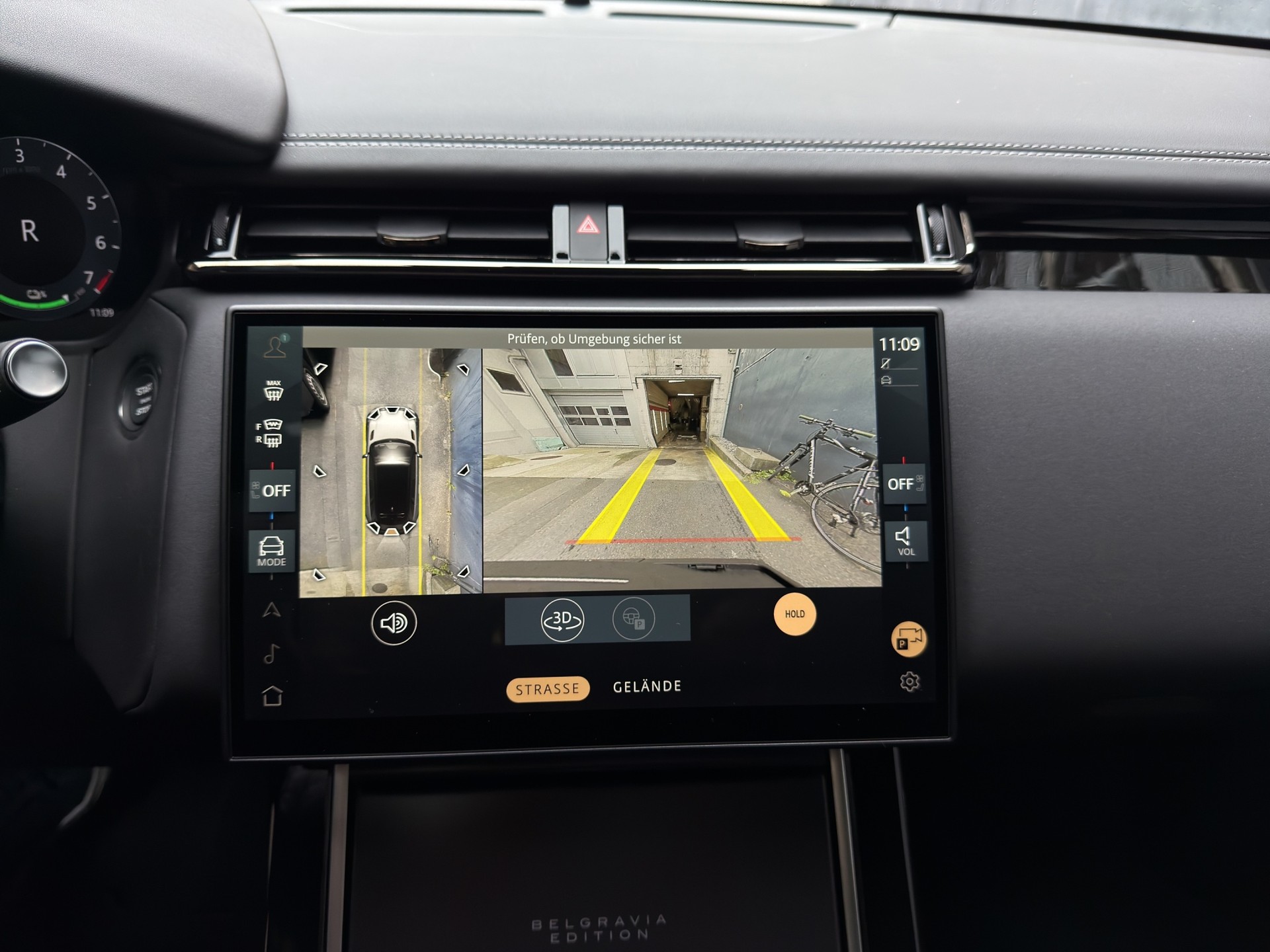 LAND ROVER Range Rover Velar 2.0 P400e Belgravia Edition-image-15