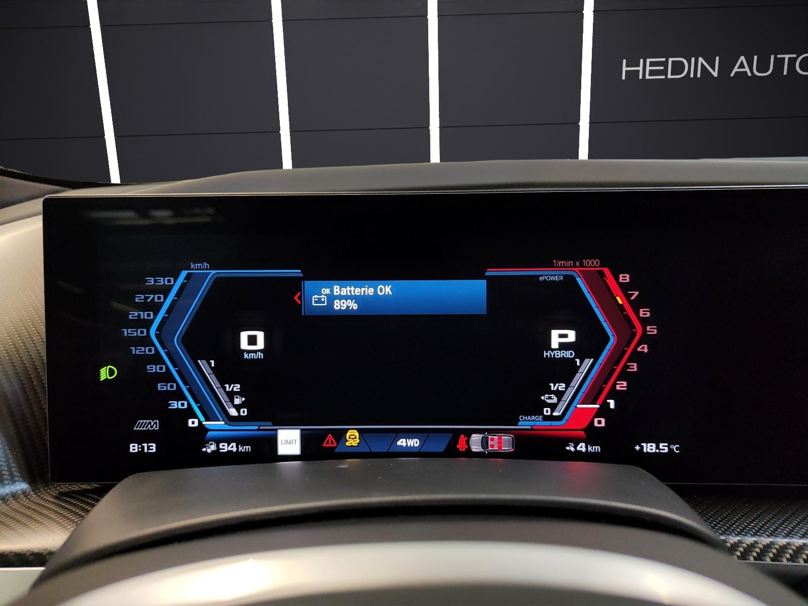 BMW XM 50e Plug-in Hybrid-image-10