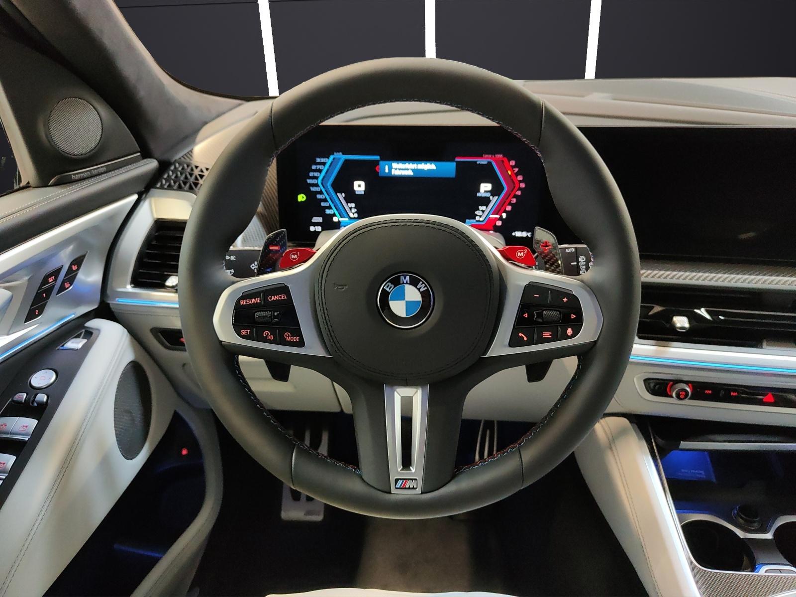 BMW XM 50e Plug-in Hybrid-image-11