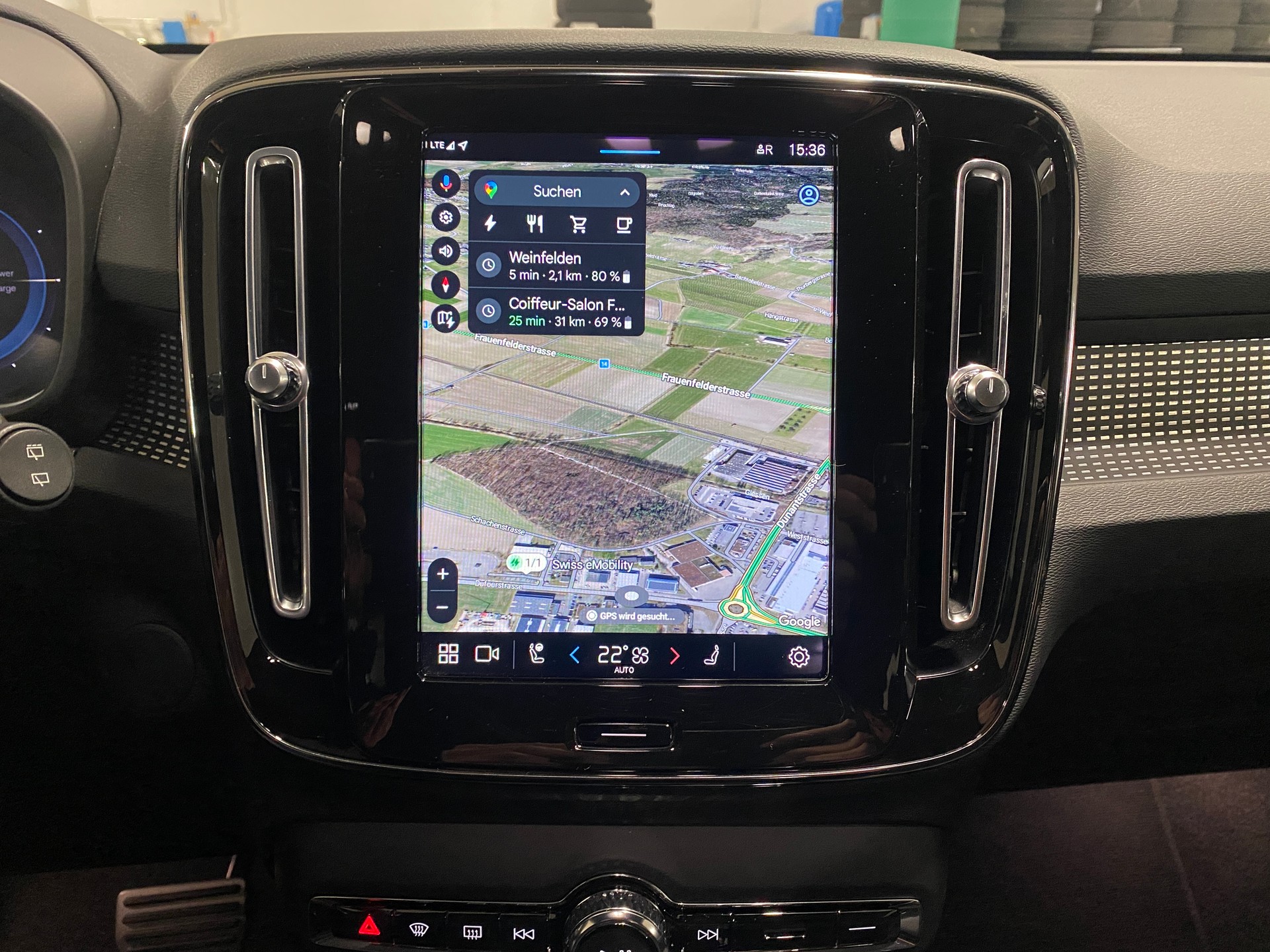 VOLVO XC40 P6 Plus-image-12