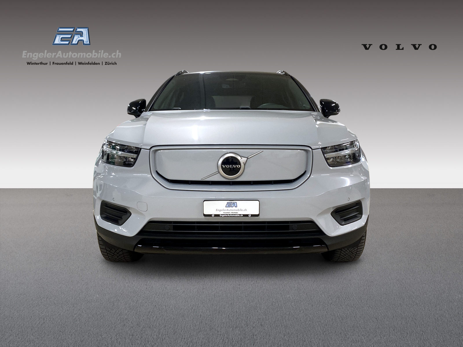 VOLVO XC40 P6 Plus-showroom-element-1