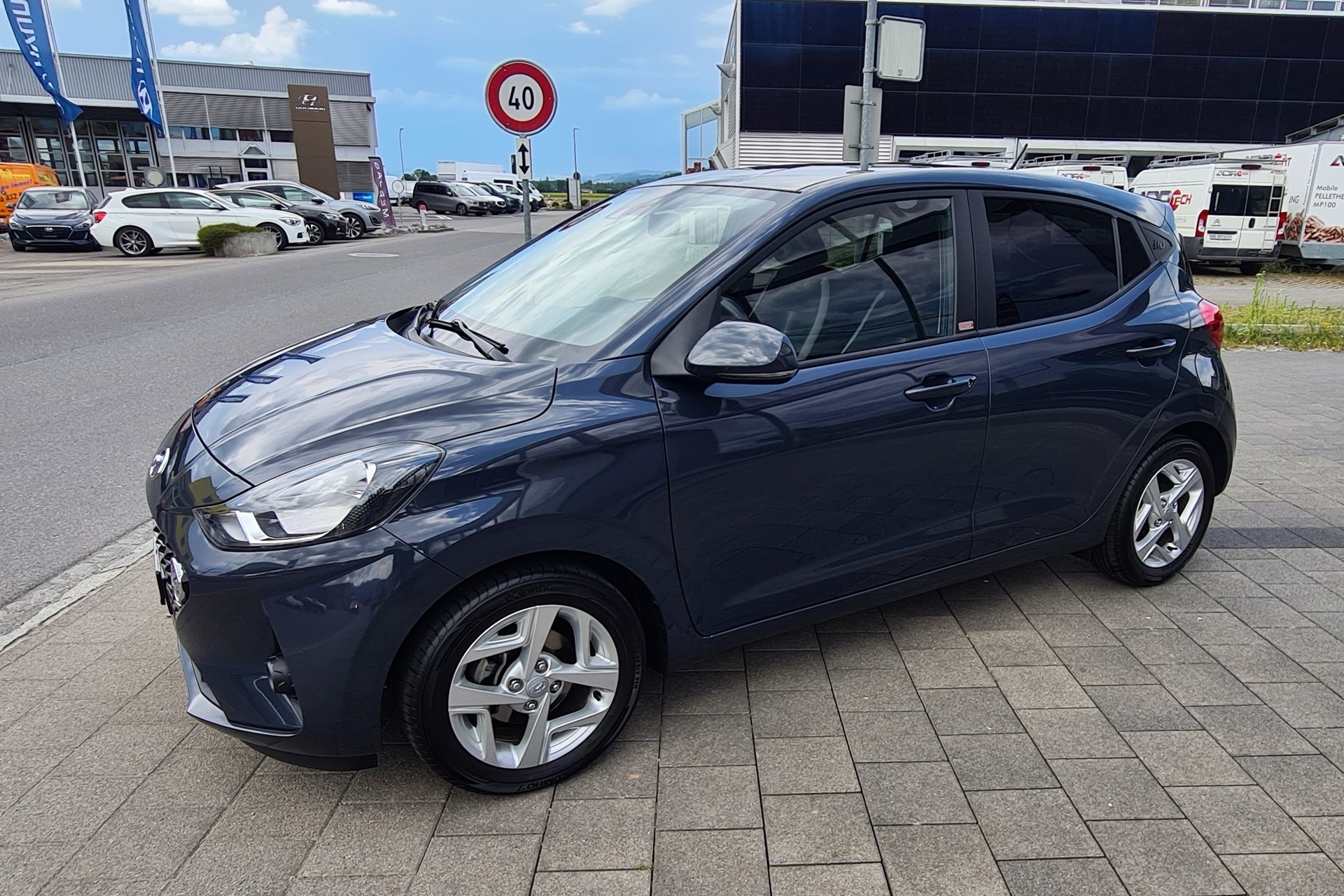 HYUNDAI i10 1.2 Amplia-image-7