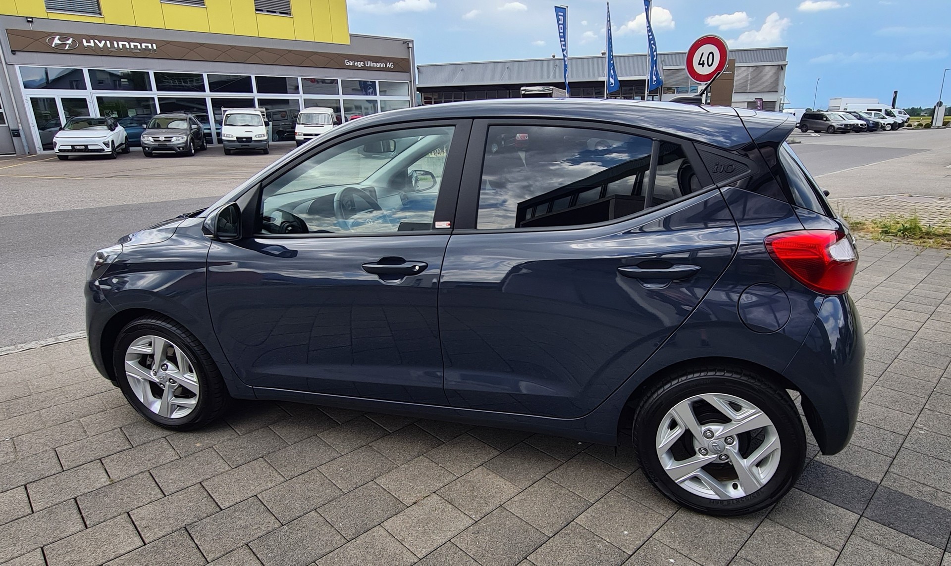 HYUNDAI i10 1.2 Amplia-image-6