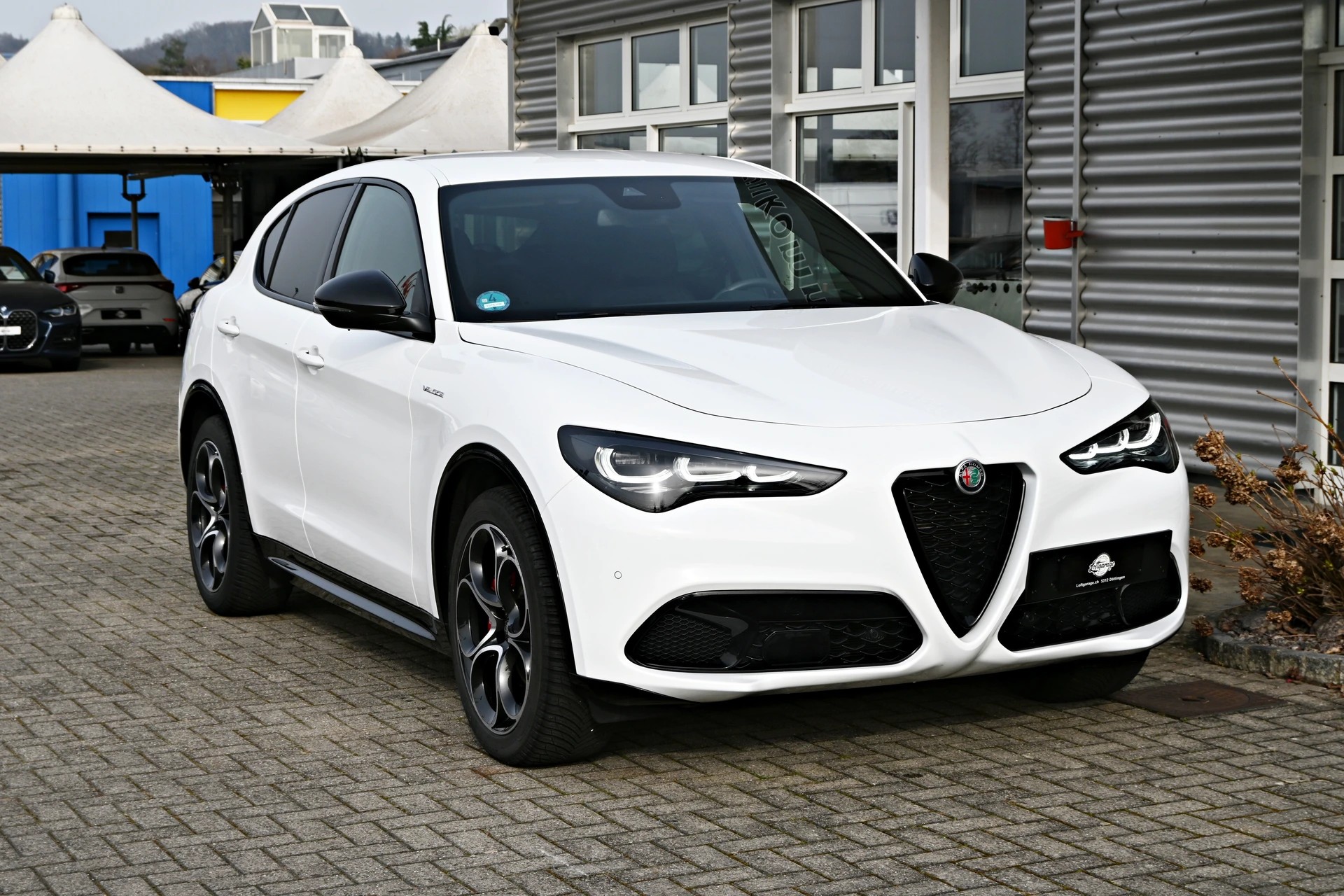 ALFA ROMEO Stelvio 2.2 JTDM Veloce Sport Black Q4 AT8 + 210PS + New Modell