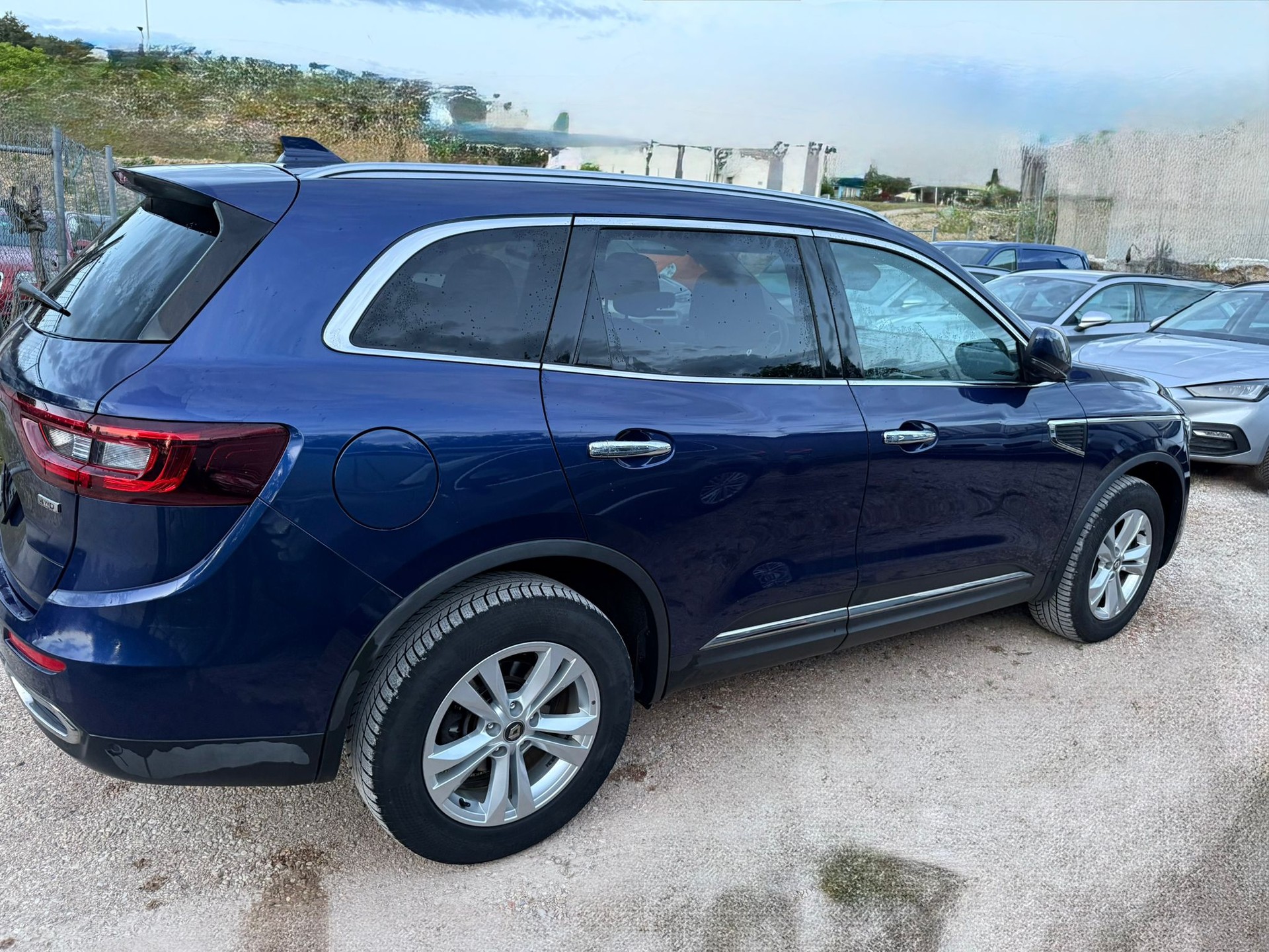 RENAULT Koleos 2.0 dCi Business Line 4x4 Xtronic CVT-image-3