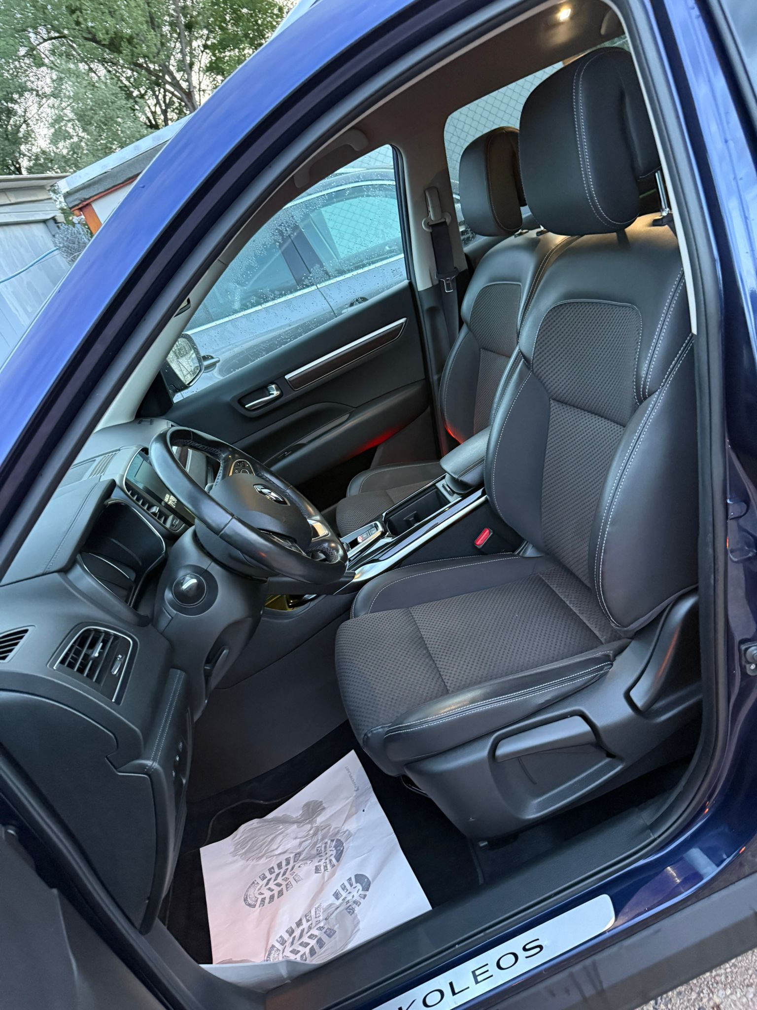 RENAULT Koleos 2.0 dCi Business Line 4x4 Xtronic CVT-image-12
