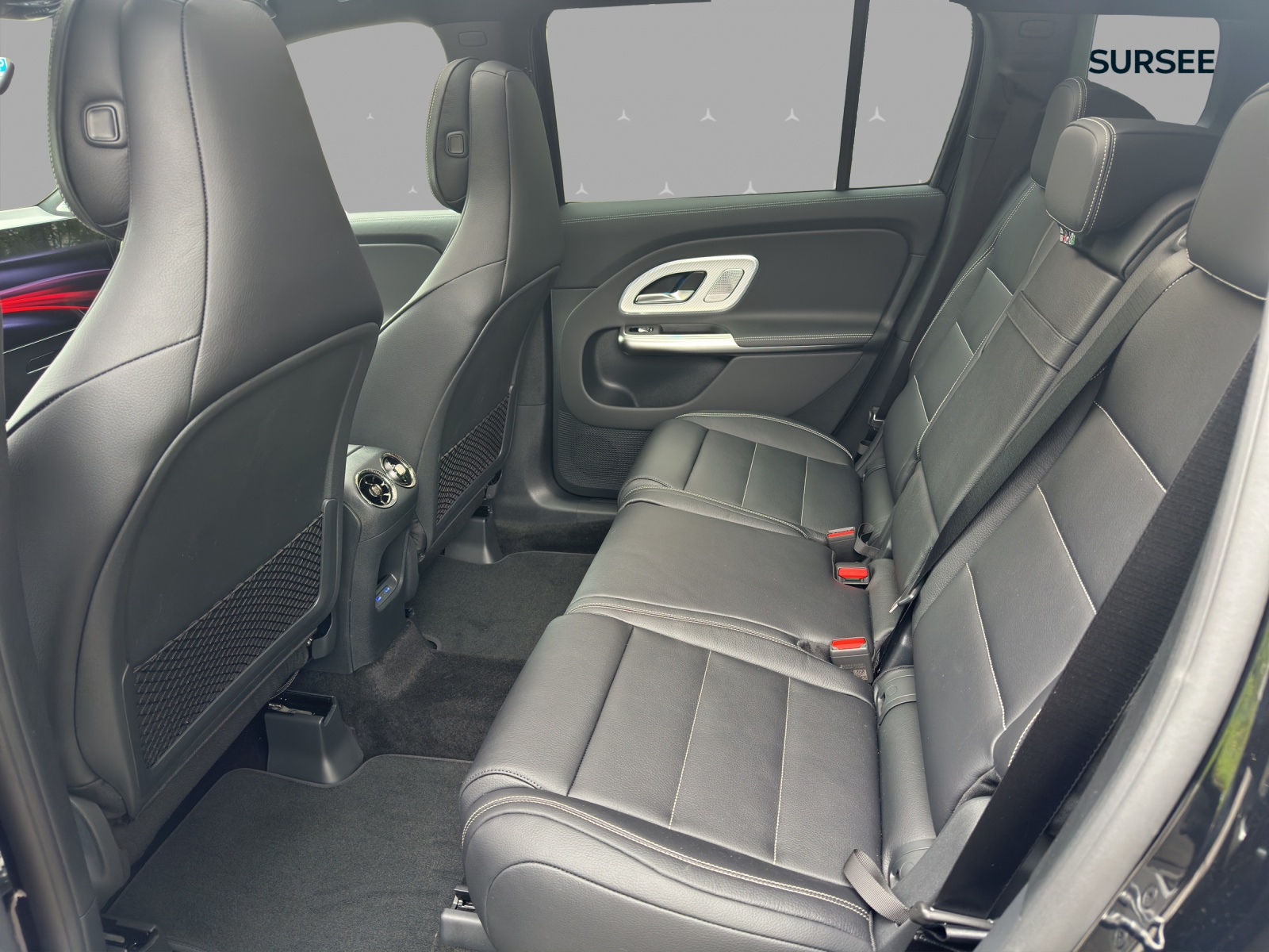MERCEDES-BENZ GLB 220 4Matic 8G-Tronic-image-13