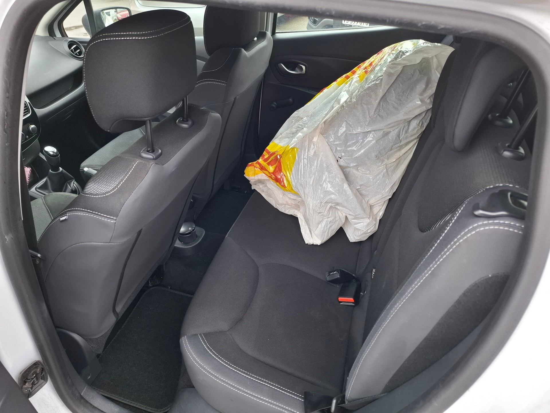 RENAULT Clio 1.5 dCi Expression-image-7