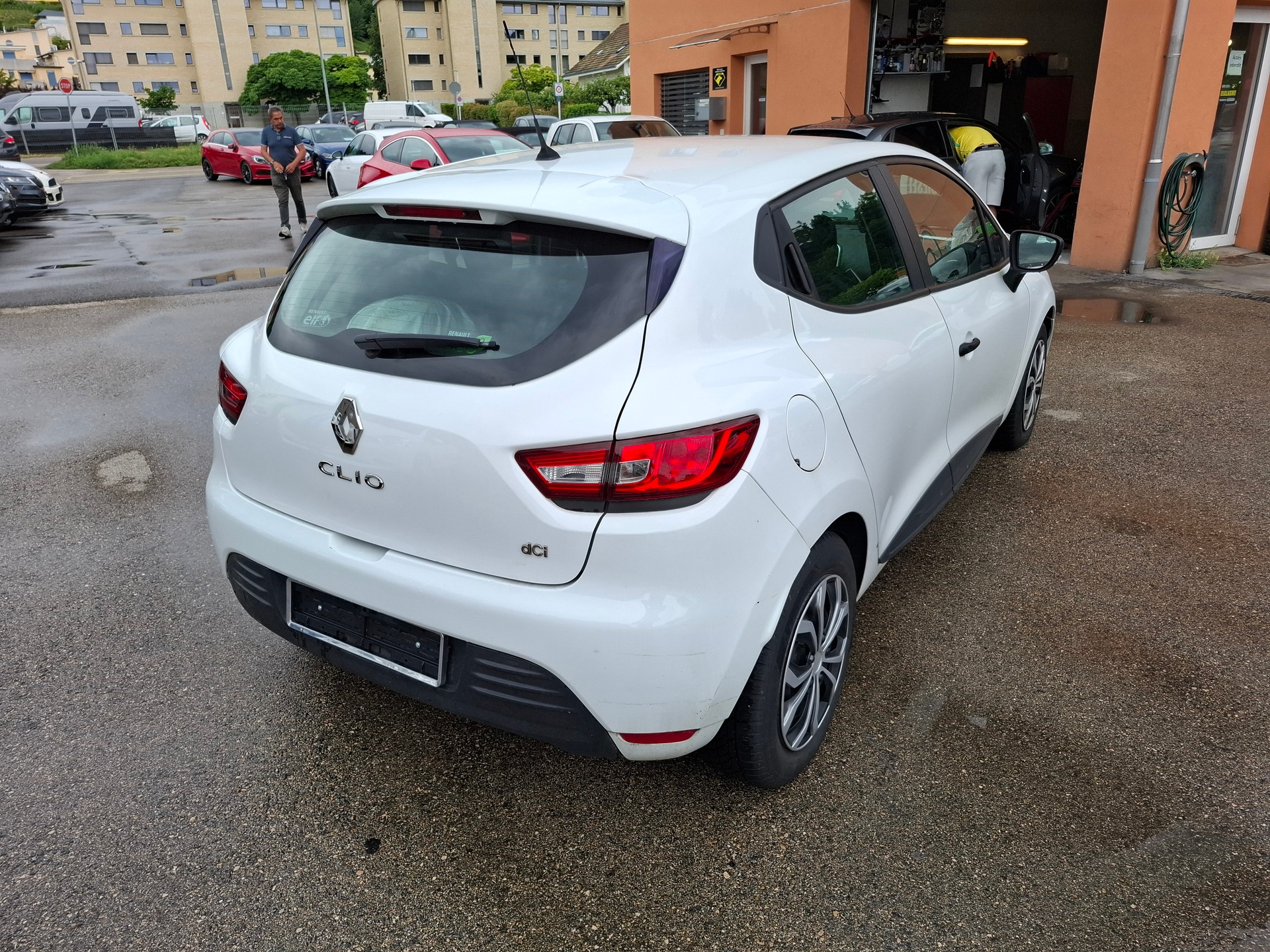 RENAULT Clio 1.5 dCi Expression-image-1