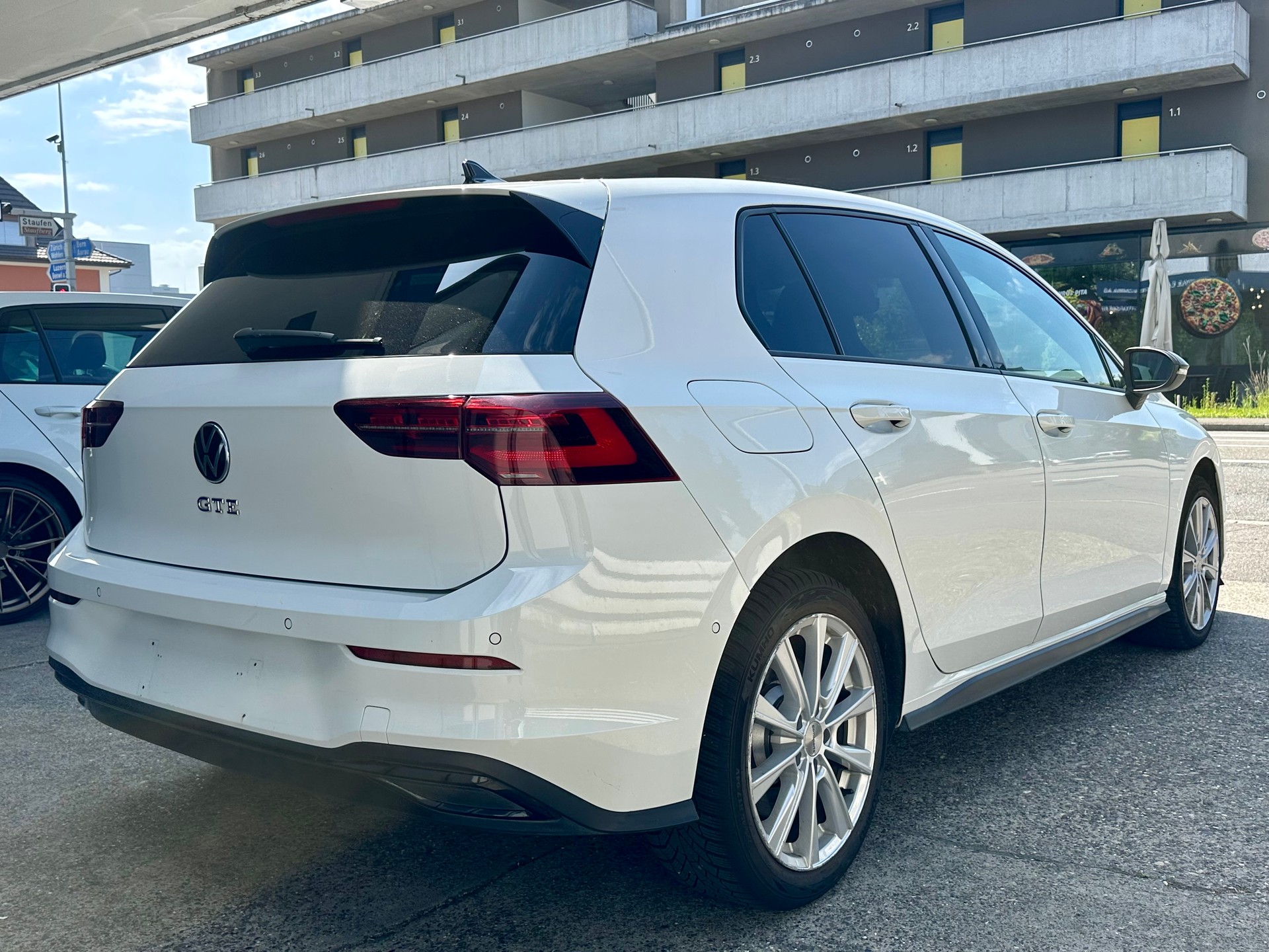 VW Golf 1.4 TSI PHEV GTE-showroom-element-3
