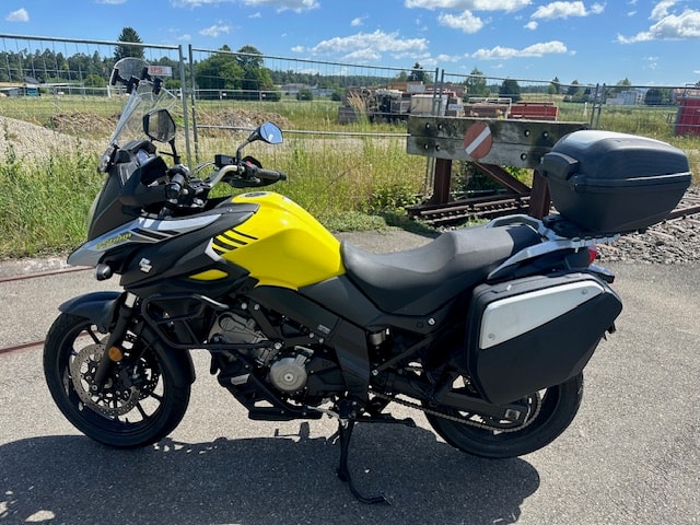 SUZUKI DL 650 Traveller ABS L7-image-2