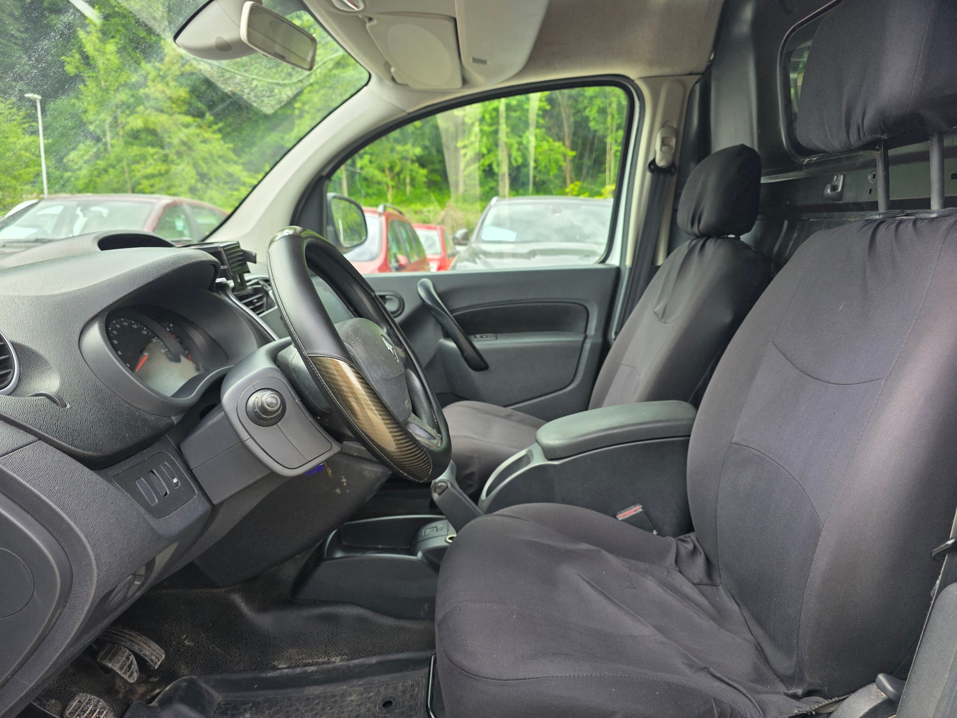 RENAULT Kangoo Medium dCi 110 Business-image-8