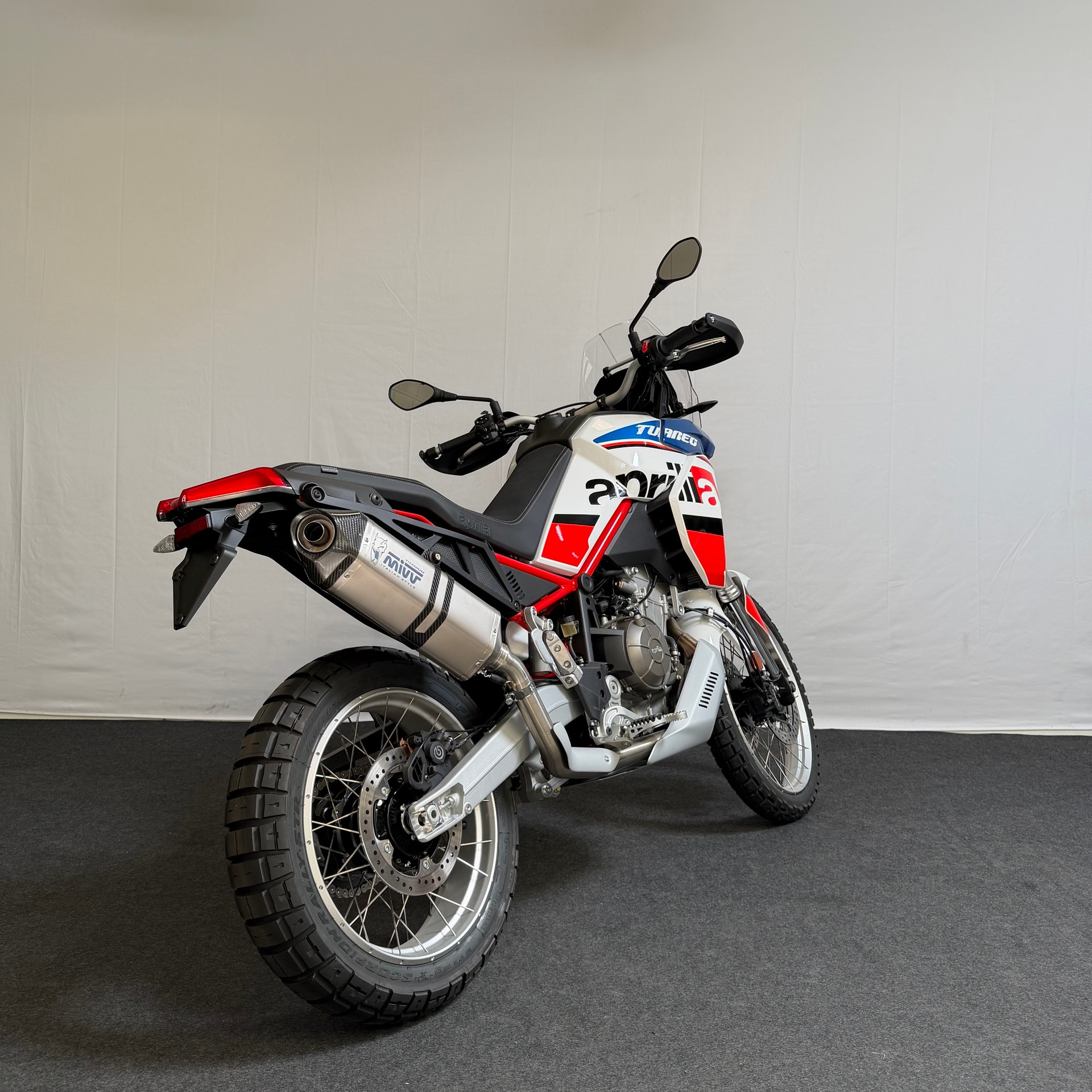 APRILIA Tuareg 660 Evocative-image-5
