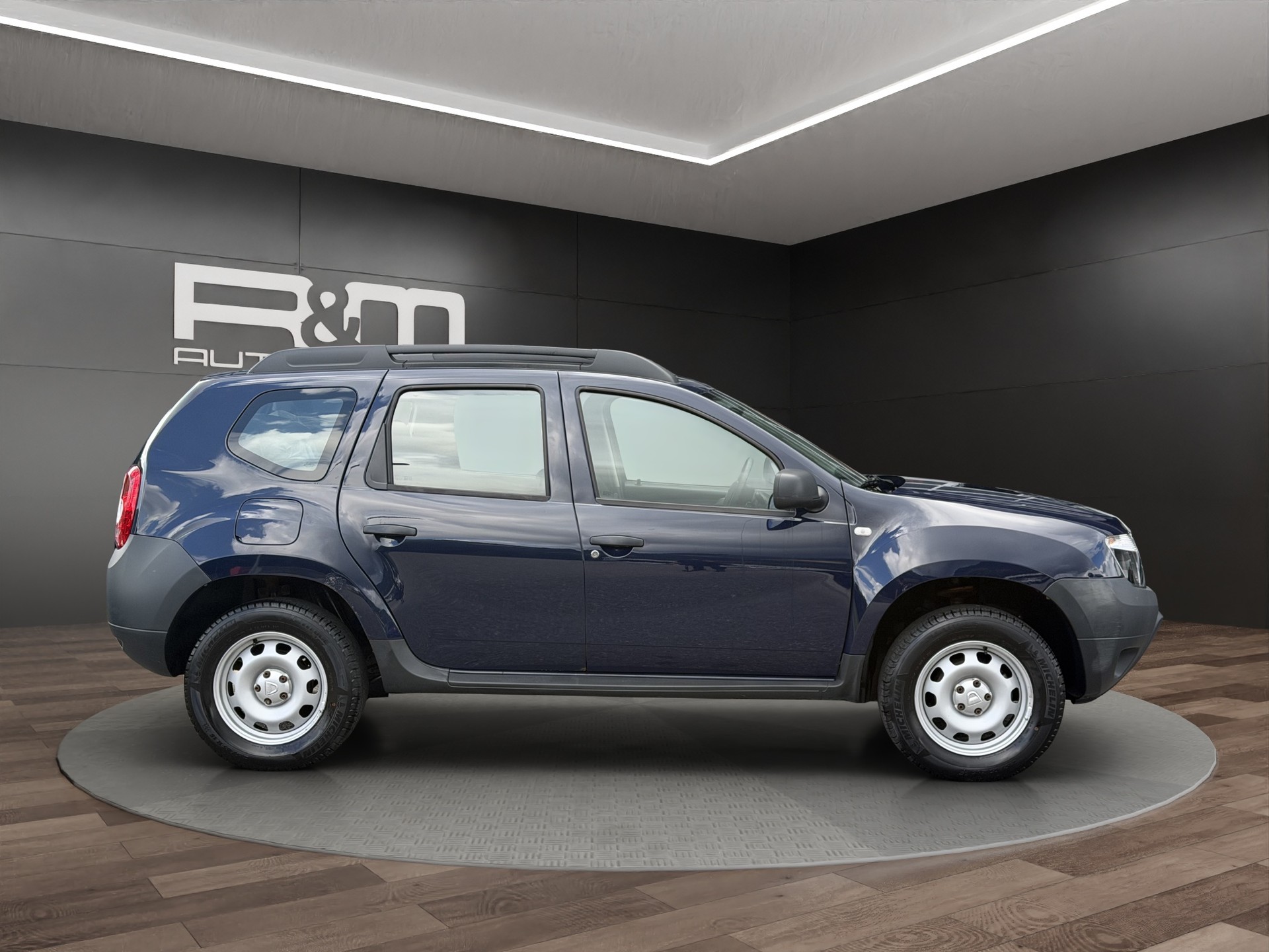 DACIA Duster 1.6 Ambiance 4x4-showroom-element-2