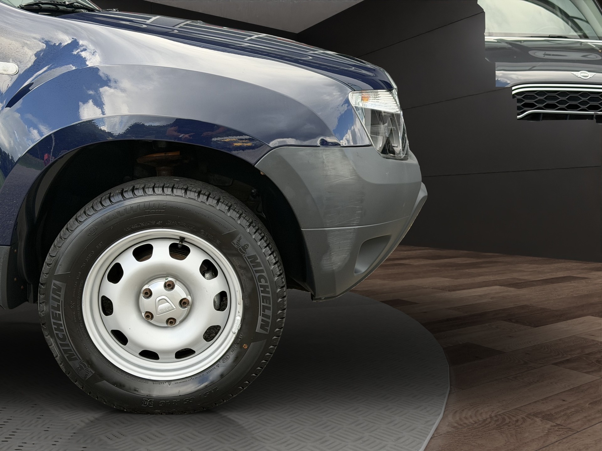 DACIA Duster 1.6 Ambiance 4x4-showroom-element-1