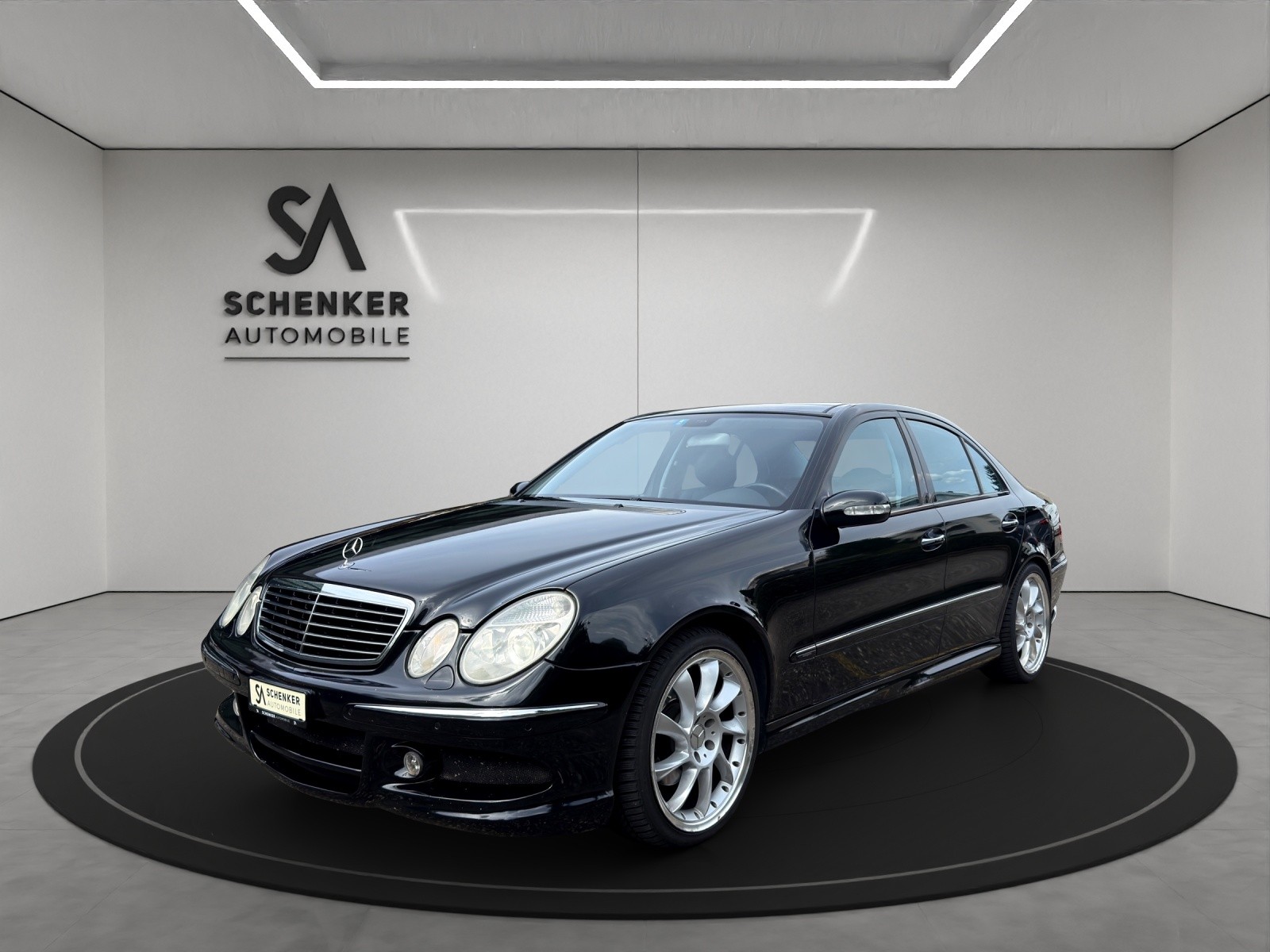 MERCEDES-BENZ E 320 Avantgarde Automatic FAB Design