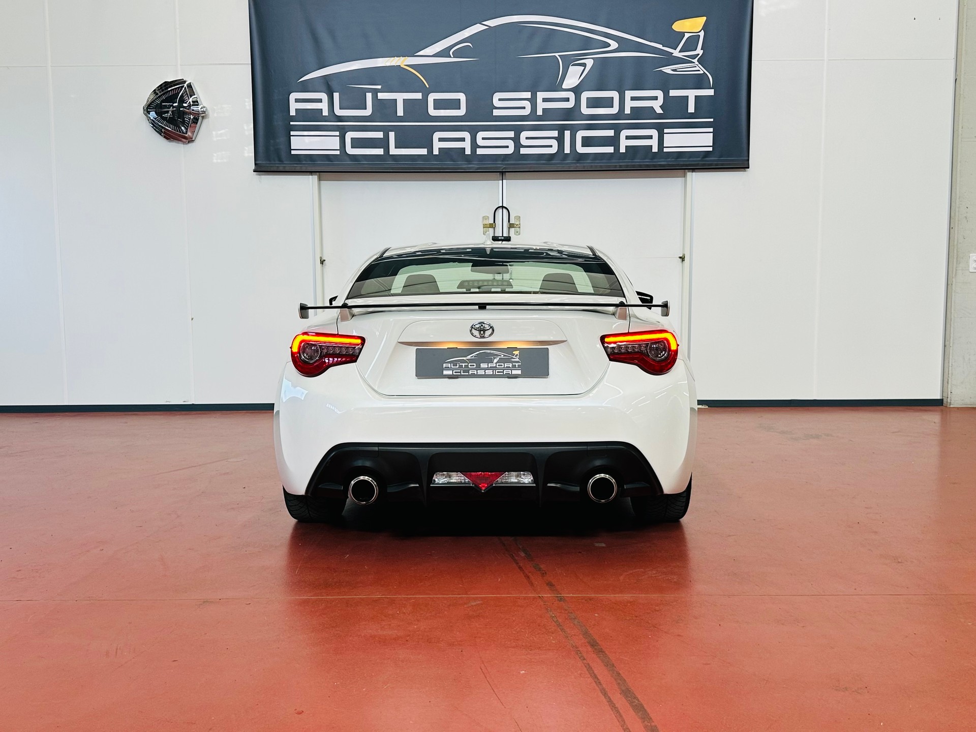 TOYOTA GT 86 2.0 D-4S Sport FACELIFT-image-11