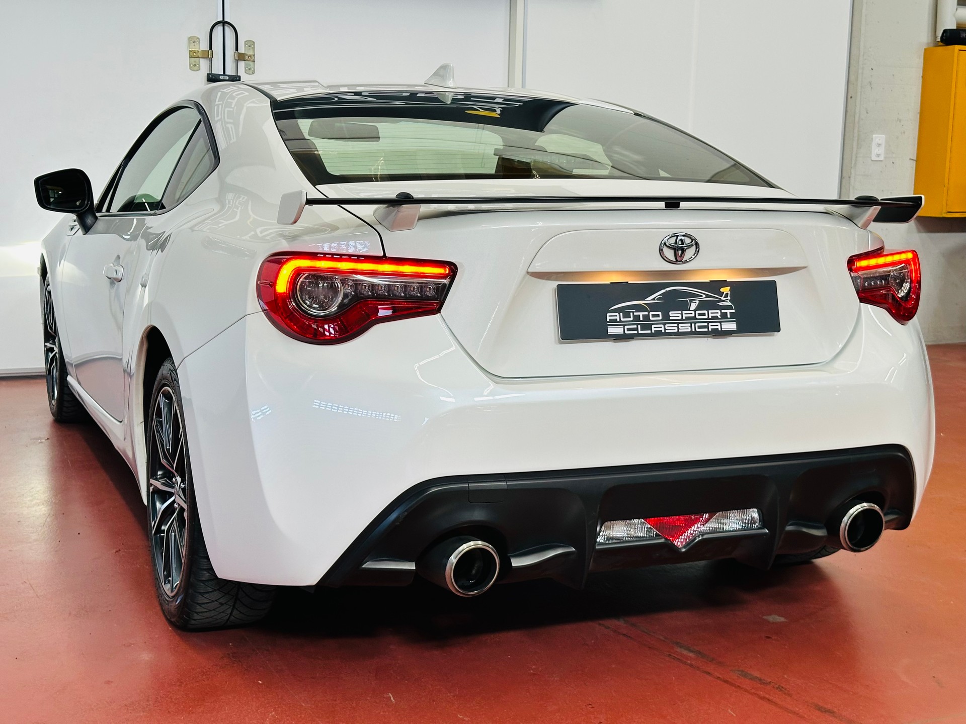 TOYOTA GT 86 2.0 D-4S Sport FACELIFT-image-9