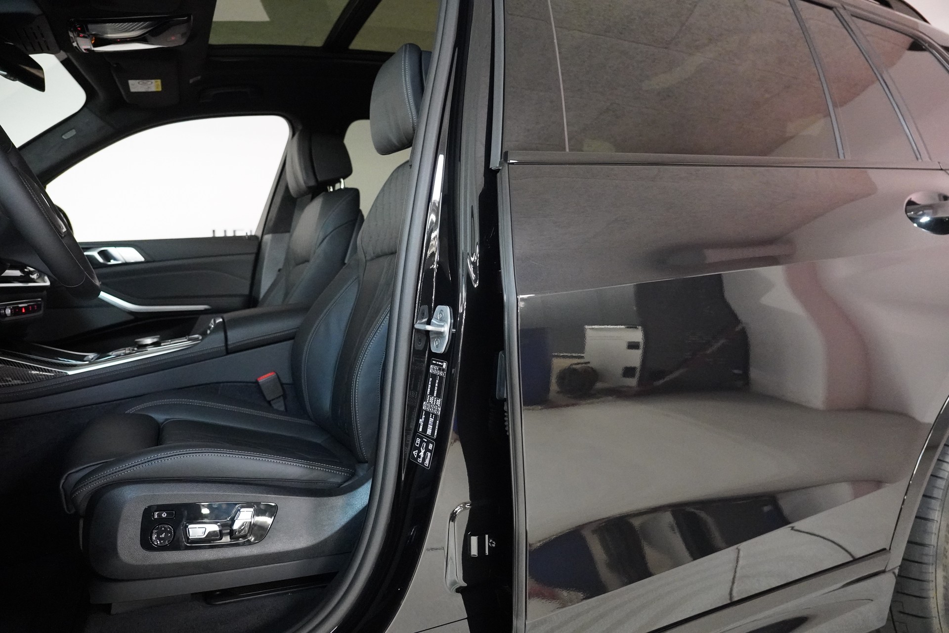 BMW X7 xDrive 48V 40d M Sport Steptronic-image-10