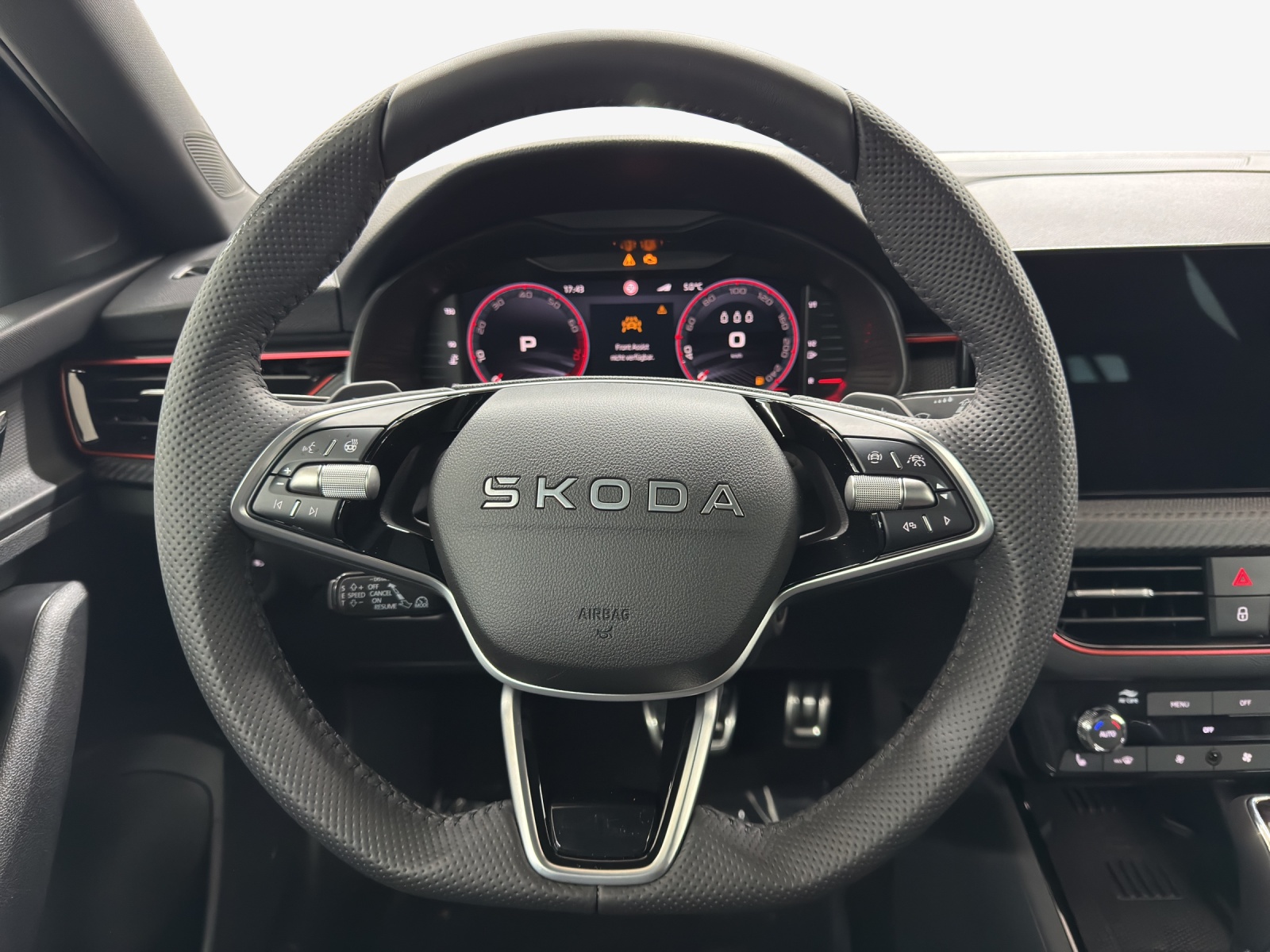 SKODA Kamiq 1.5 TSI Monte Carlo DSG-image-9
