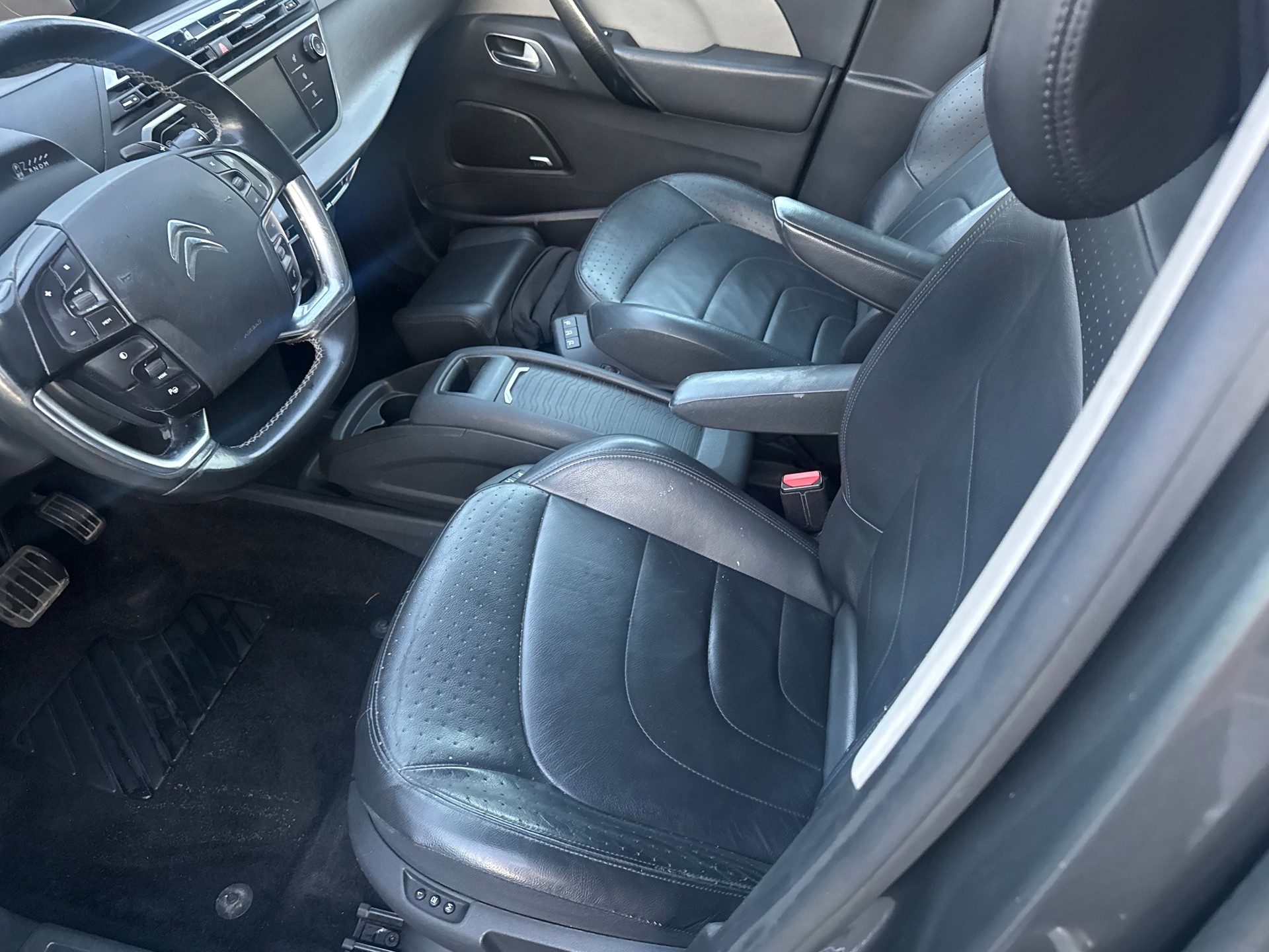 CITROEN Grand C4 Picasso 2.0 BlueHDi Exclusive Automatic-image-11