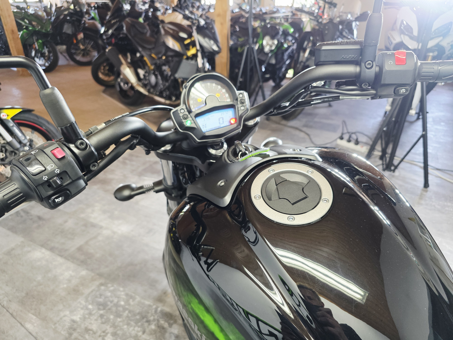 KAWASAKI Vulcan S 650 SE-image-4