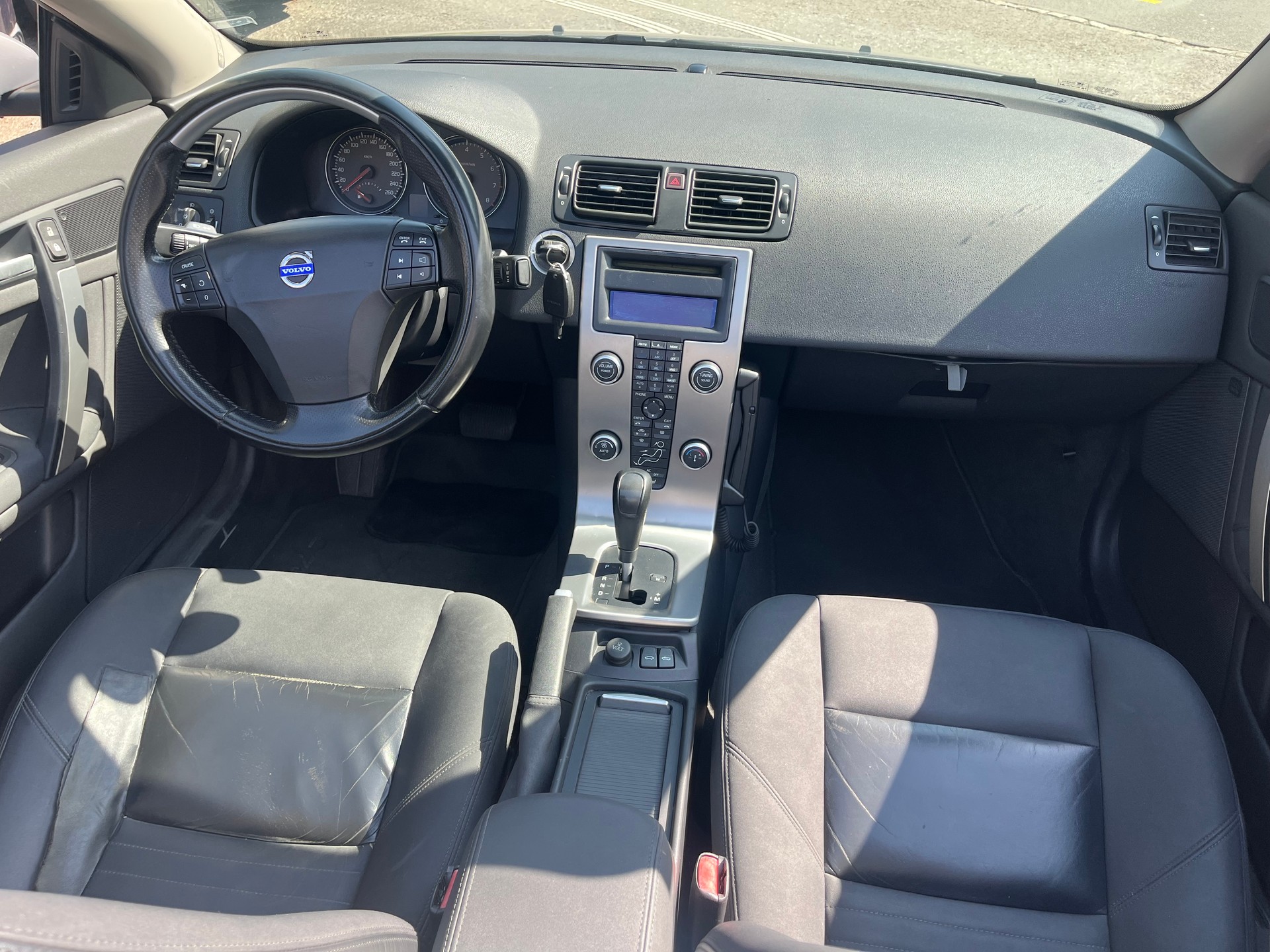 VOLVO C70 2.4 Summum-image-7