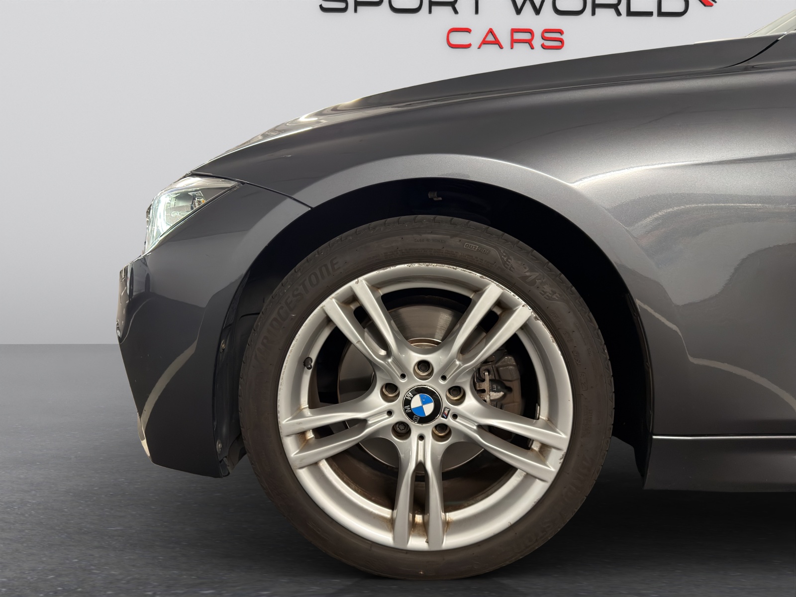 BMW 328i xDrive Sport Line Steptronic-image-25