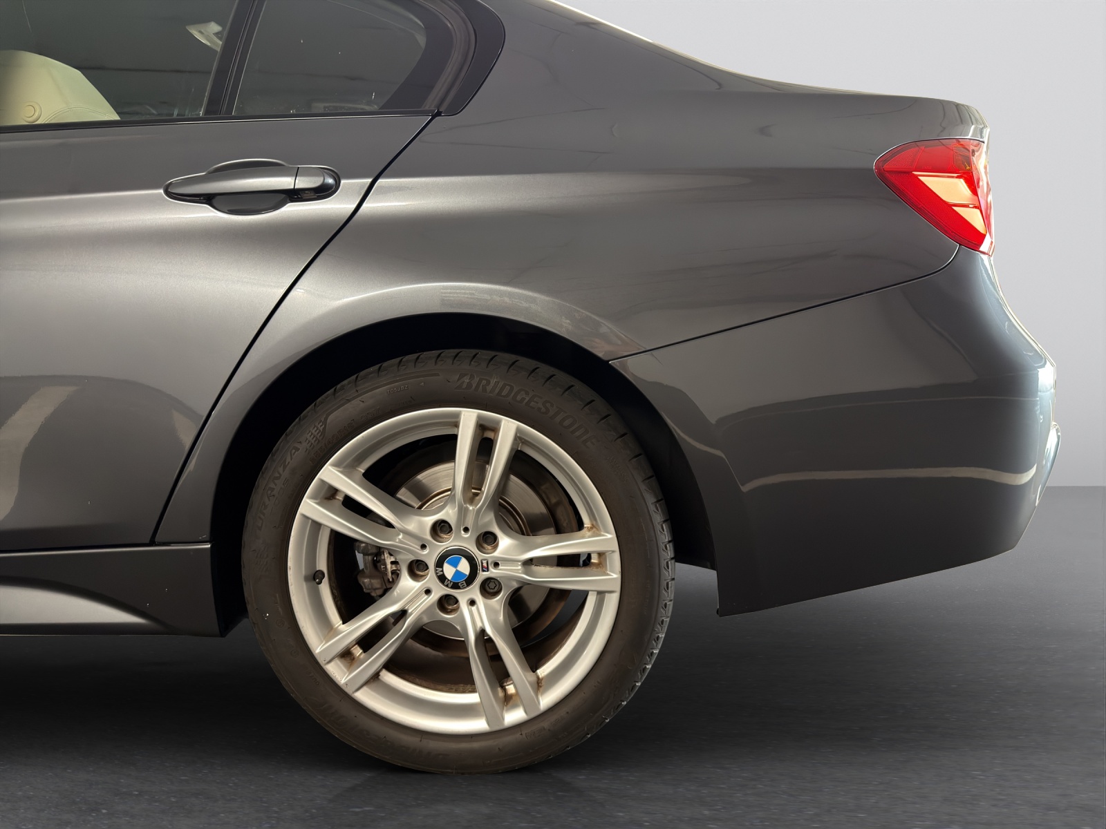 BMW 328i xDrive Sport Line Steptronic-image-26