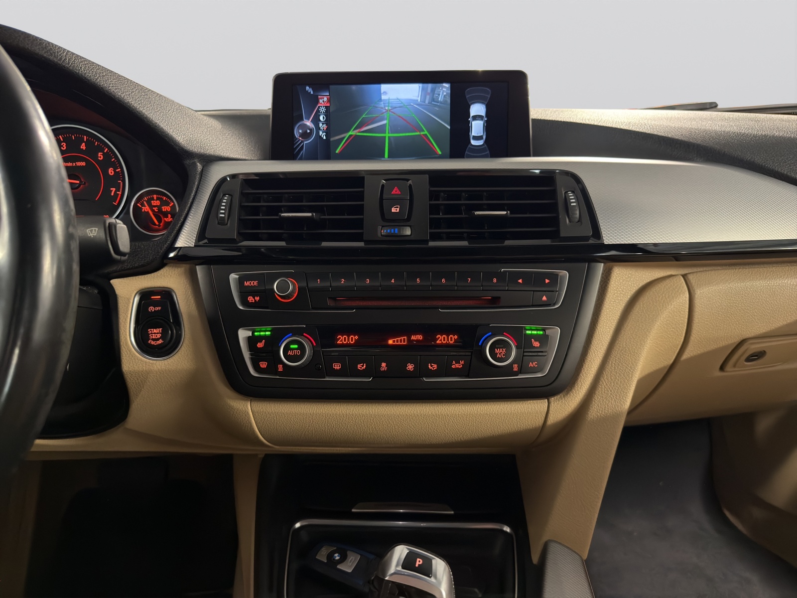 BMW 328i xDrive Sport Line Steptronic-image-14
