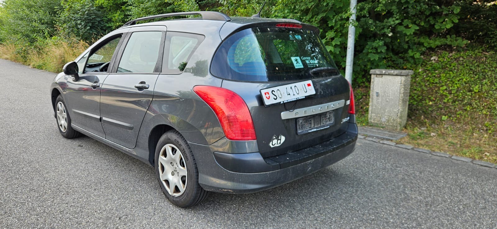PEUGEOT 308 SW 1.6 16V VTI Millesim 200-image-2