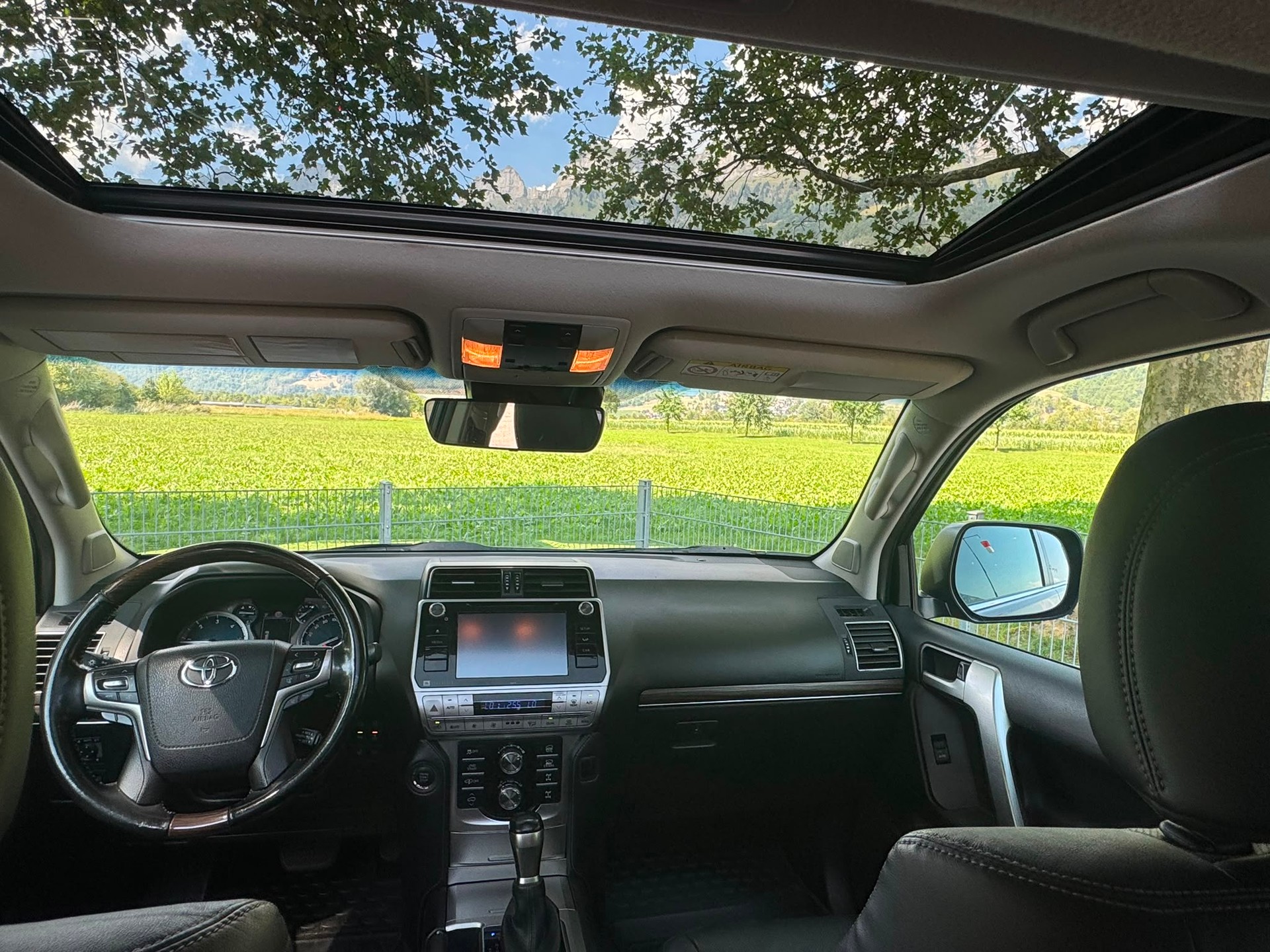 TOYOTA Land Cruiser 2.8TD Premium Automatic-image-18