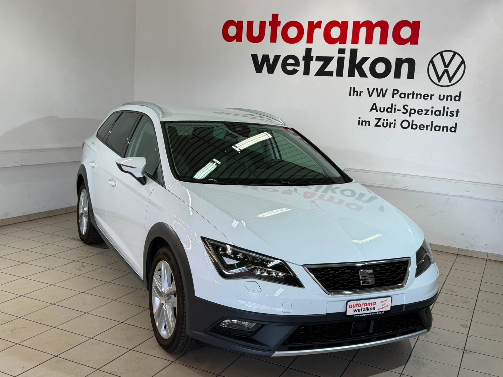 SEAT Leon ST 2.0 TDI CR X-Perience 4Drive DSG-showroom-element-1