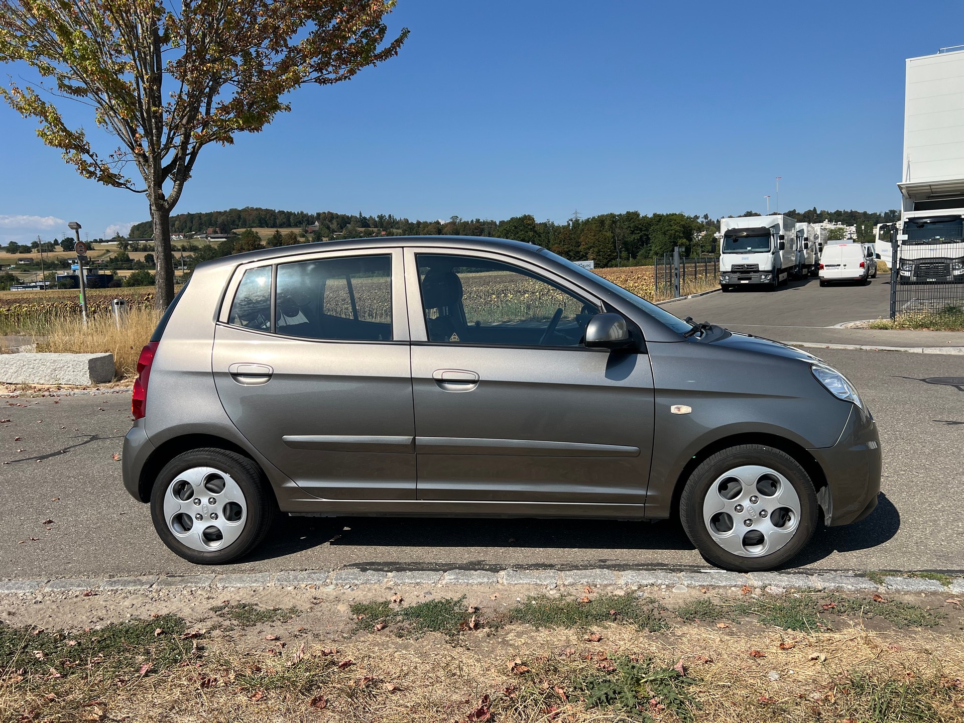 KIA Picanto 1.1 Style*** Automatic***-image-11