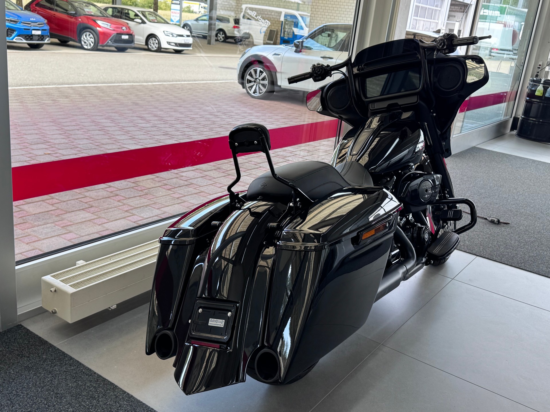 HARLEY-DAVIDSON FLHX Street Glide+KESSTECH-Auspuff+12"APE+Heckumbau (Grosse Koffer und tiefes Heck)+21"Rad+BREMBO-Bremsen+Sissybar+Öhlins+-image-6