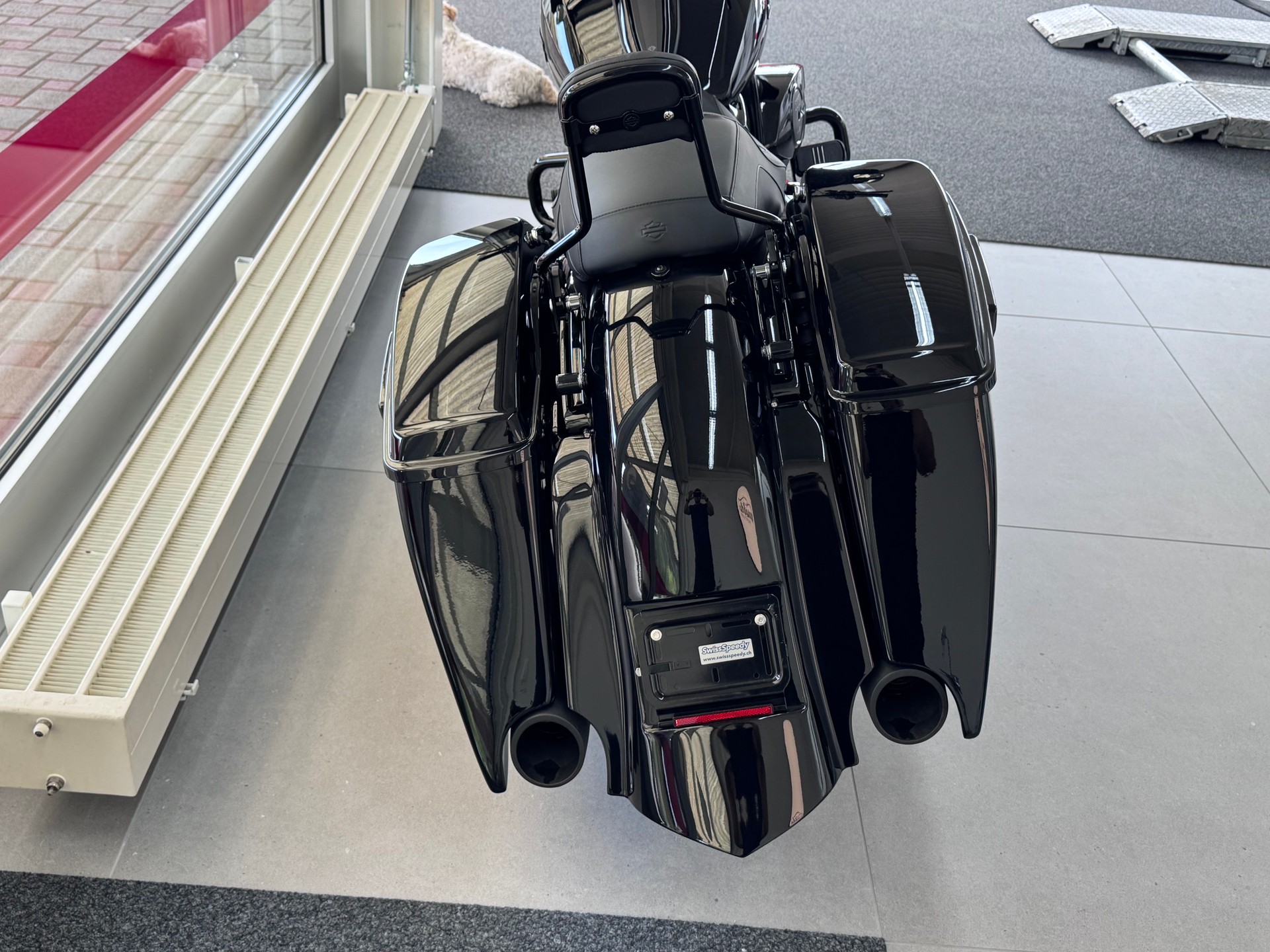HARLEY-DAVIDSON FLHX Street Glide+KESSTECH-Auspuff+12"APE+Heckumbau (Grosse Koffer und tiefes Heck)+21"Rad+BREMBO-Bremsen+Sissybar+Öhlins+-image-8