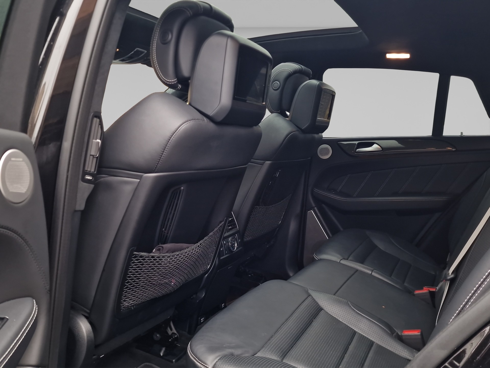 MERCEDES-BENZ GLE Coupé 63 S AMG 4Matic Speedshift-image-13