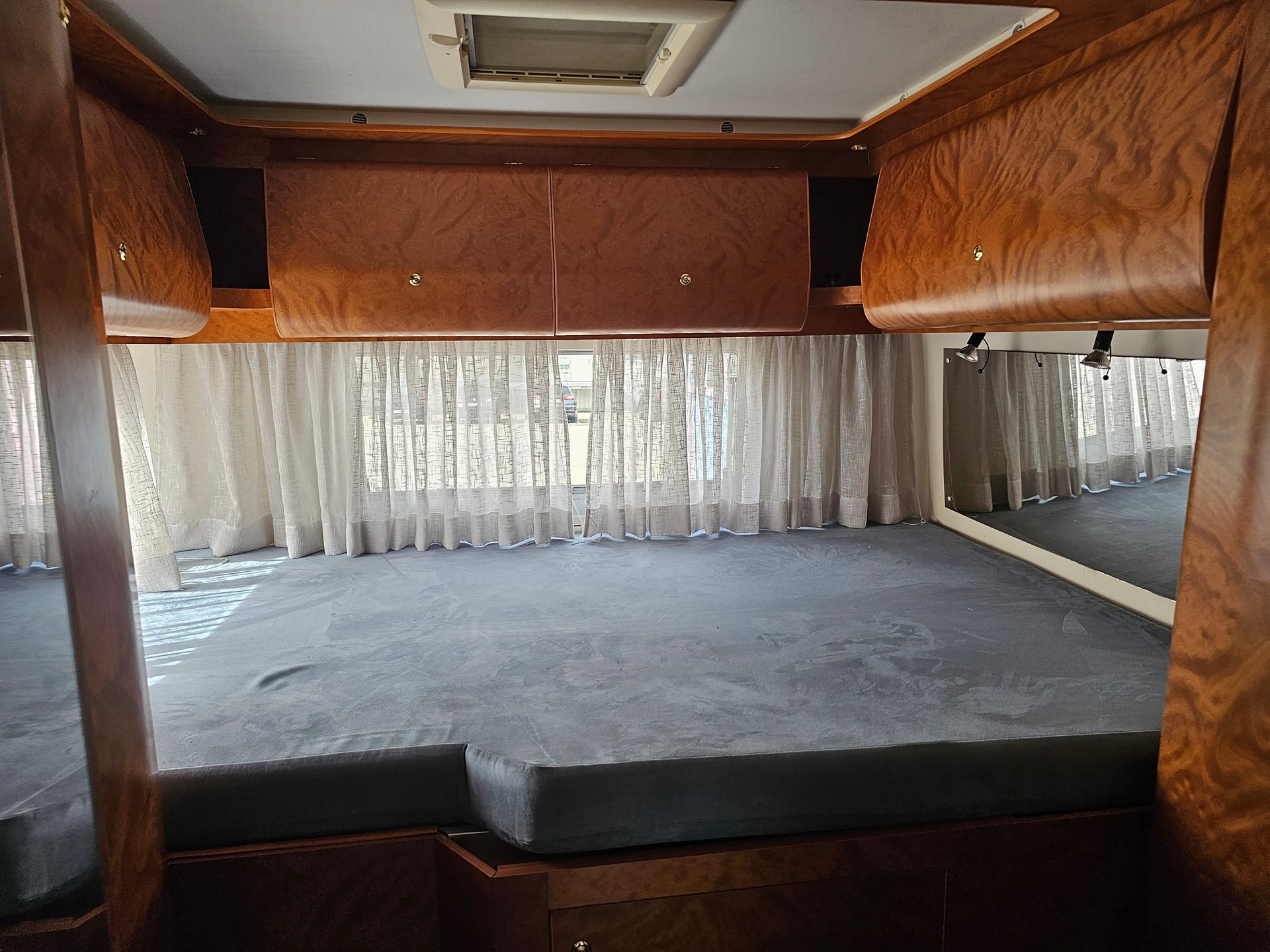 MERCEDES-BENZ Adria 316 CDI Silverdream-image-12