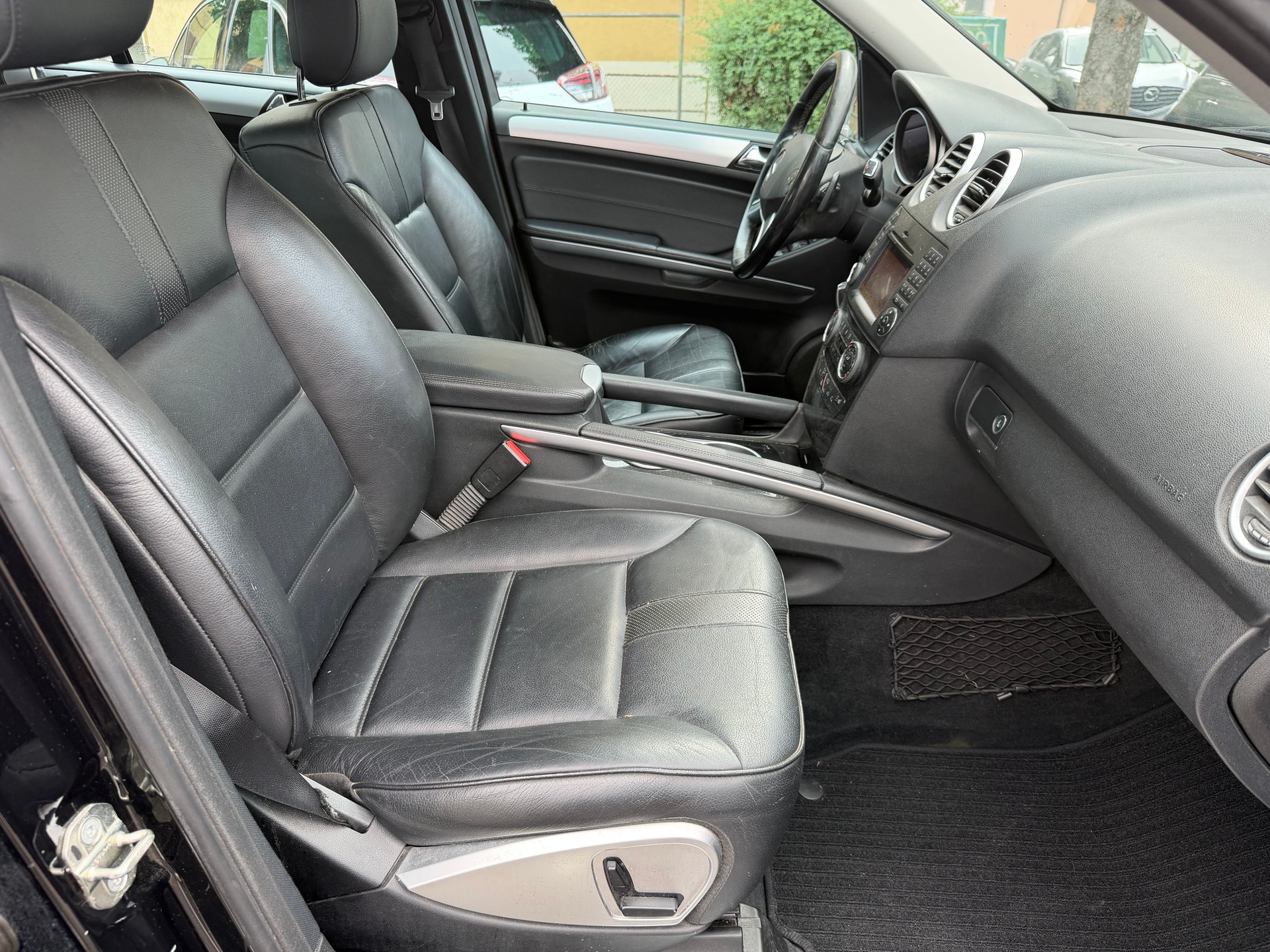 MERCEDES-BENZ ML 350 4Matic 7G-Tronic-image-13