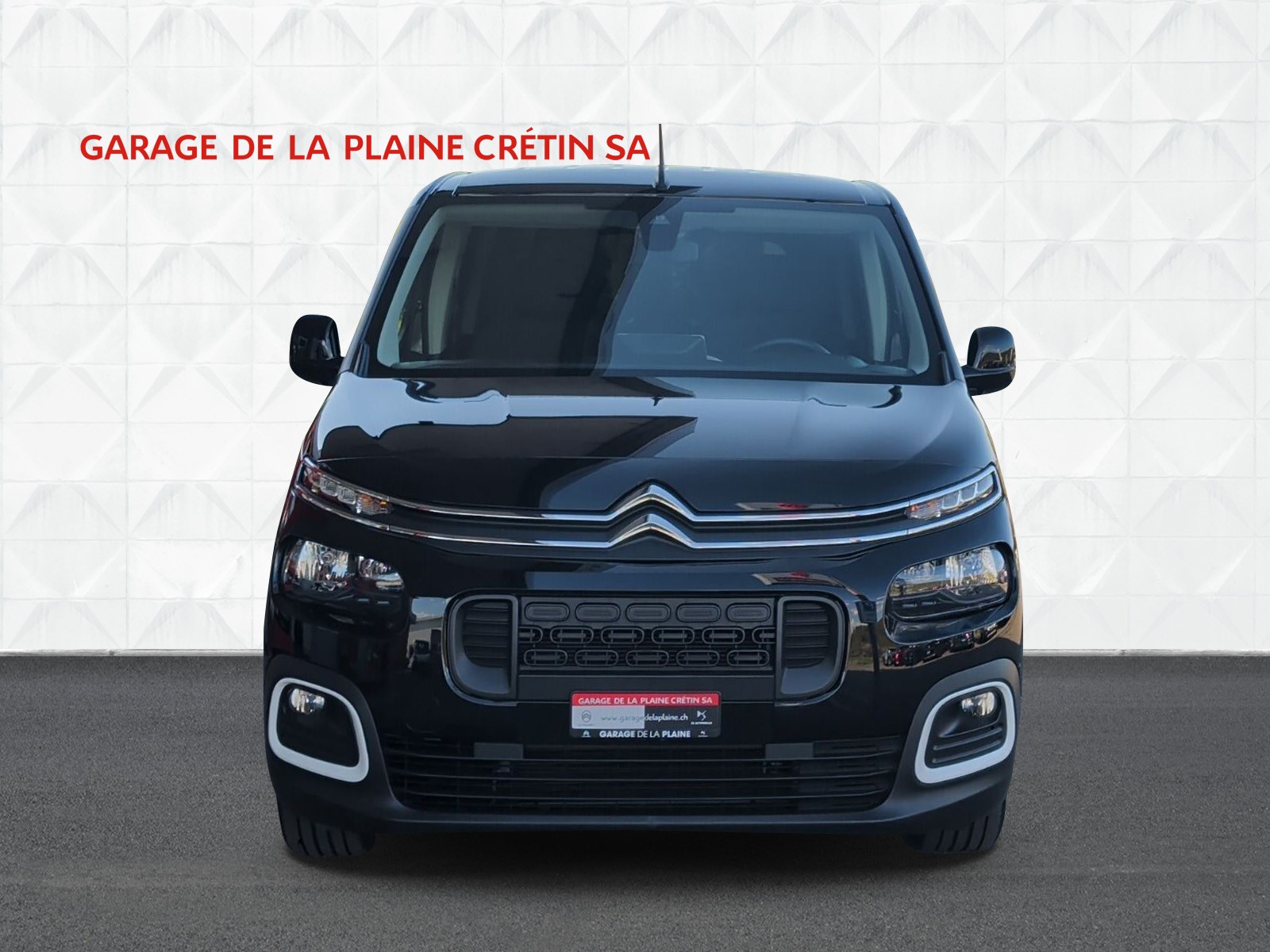 CITROEN Berlingo 1.5 BlueHDi Swiss Edition EAT8-showroom-element-1